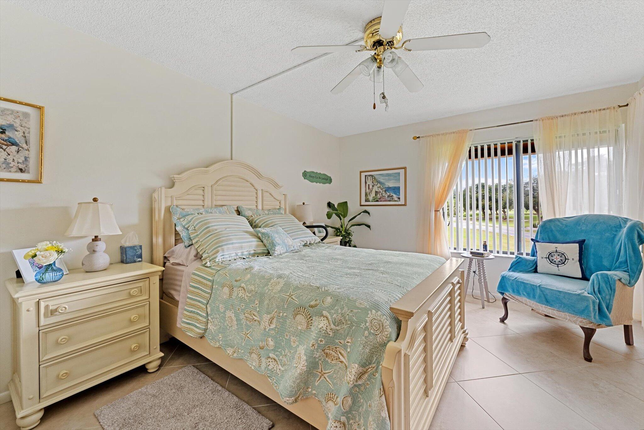 11282 Green Lake Drive 204
