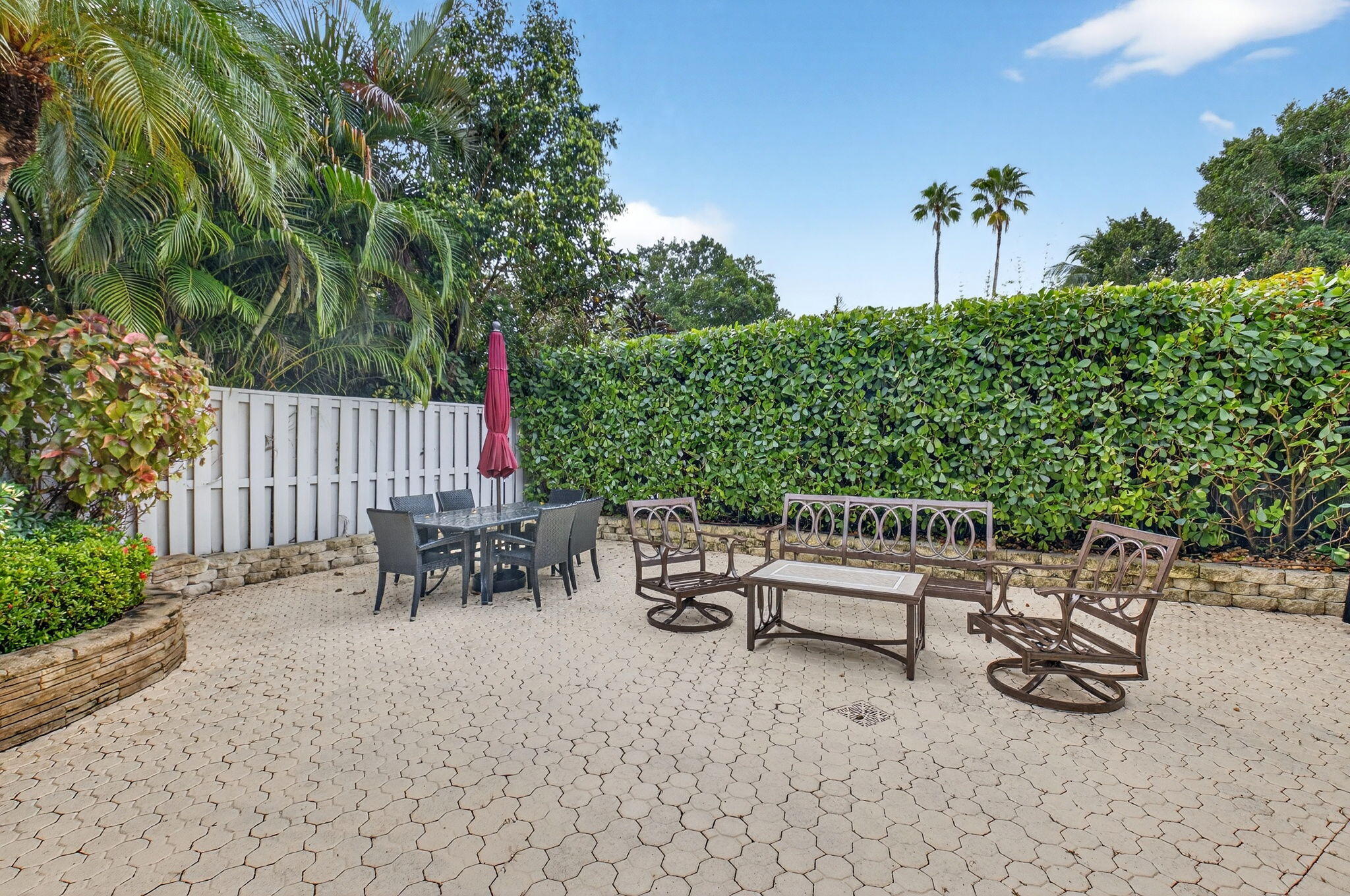 2462 NW 63rd Street