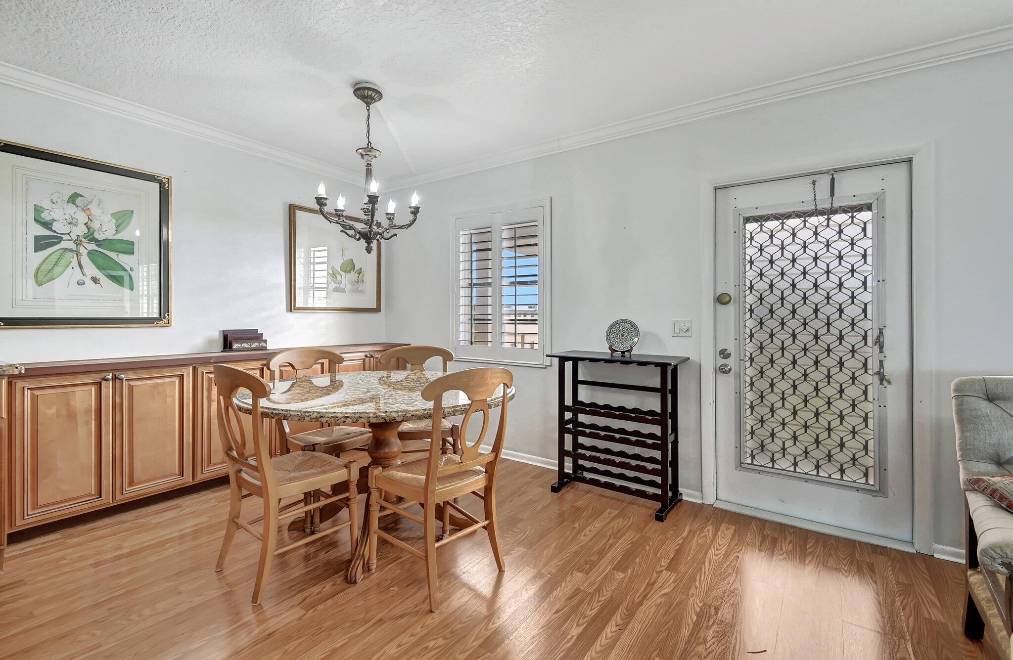 4089 Guildford E E