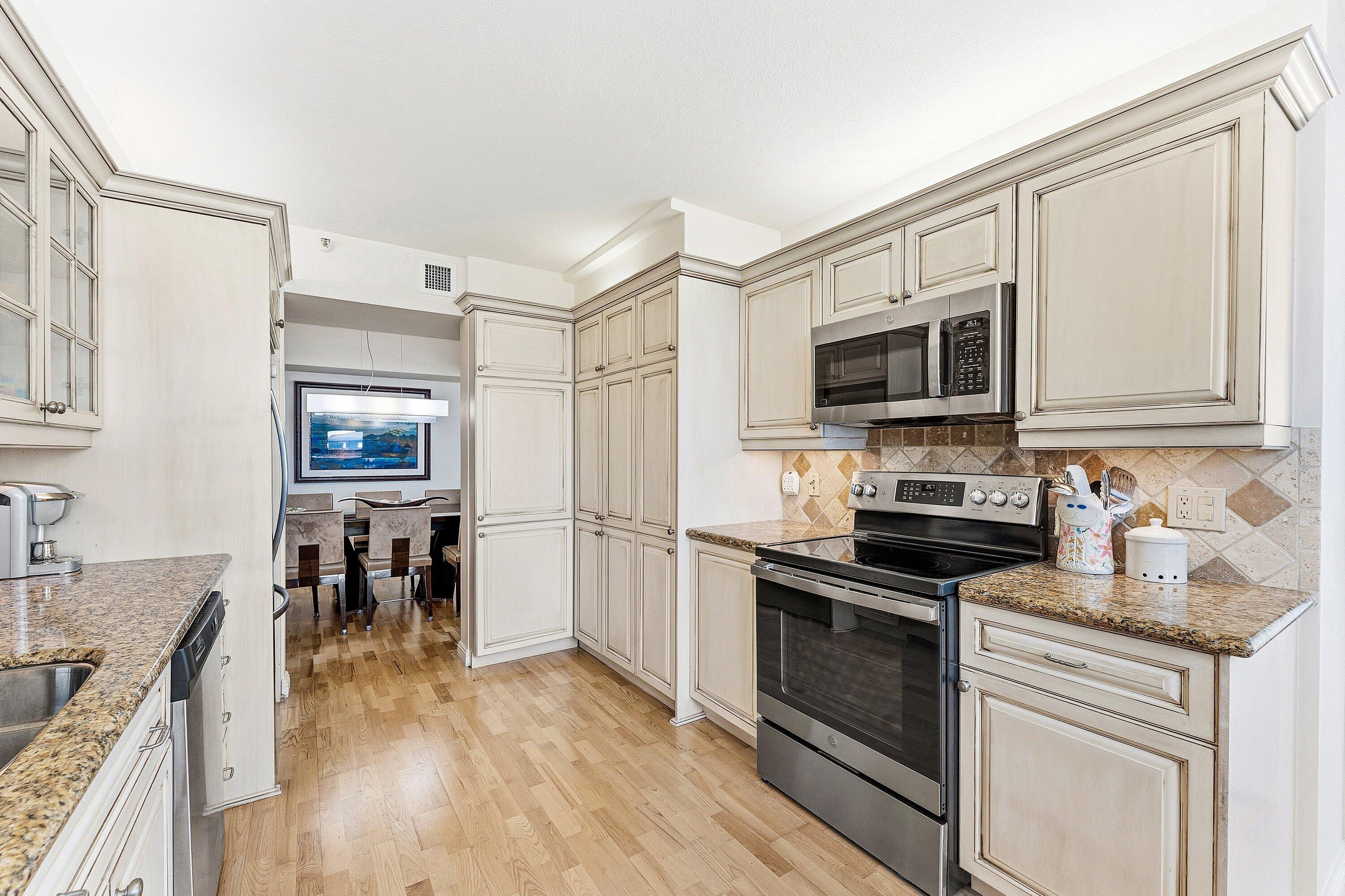 4600 S Ocean Boulevard 1102