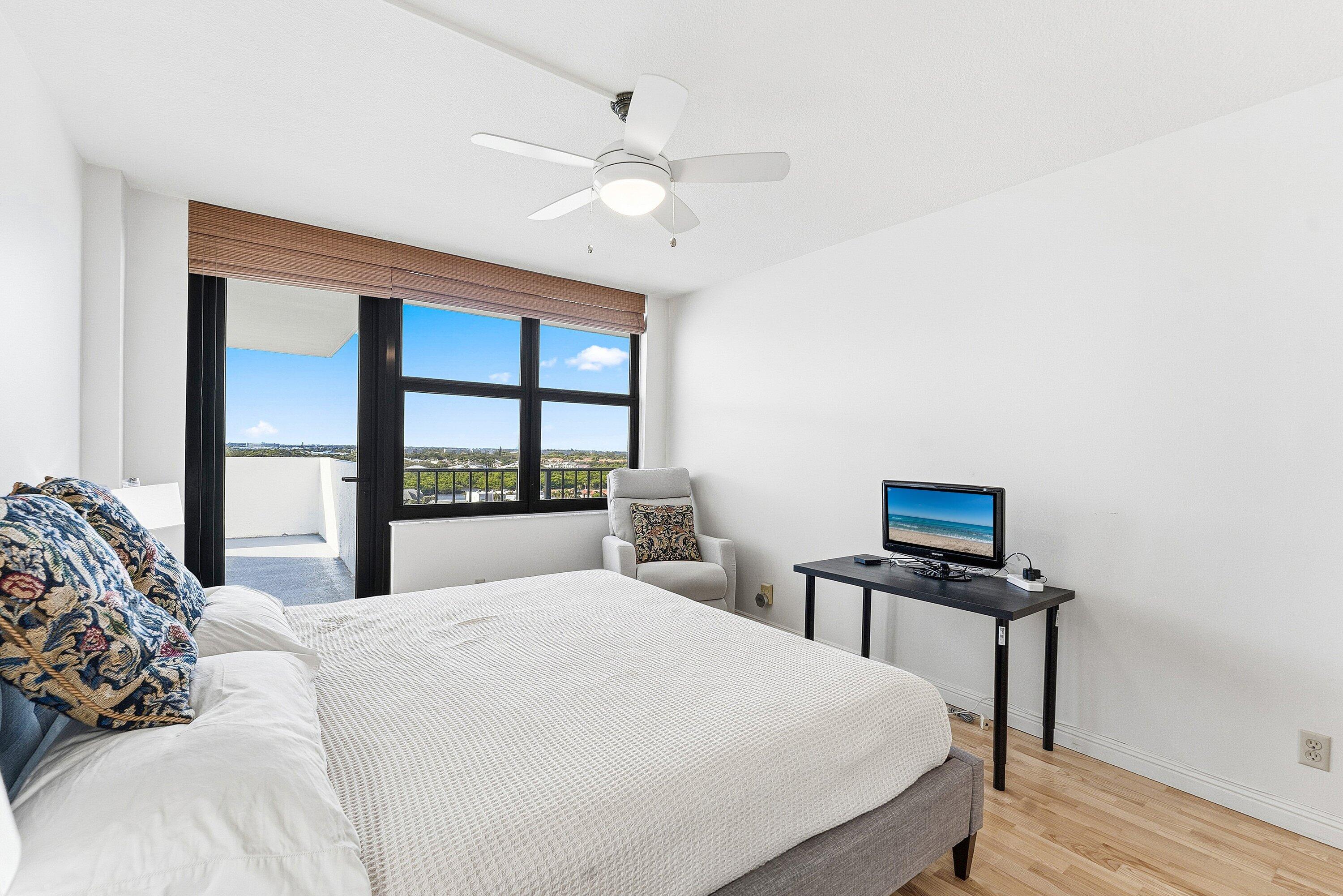 4600 S Ocean Boulevard 1102