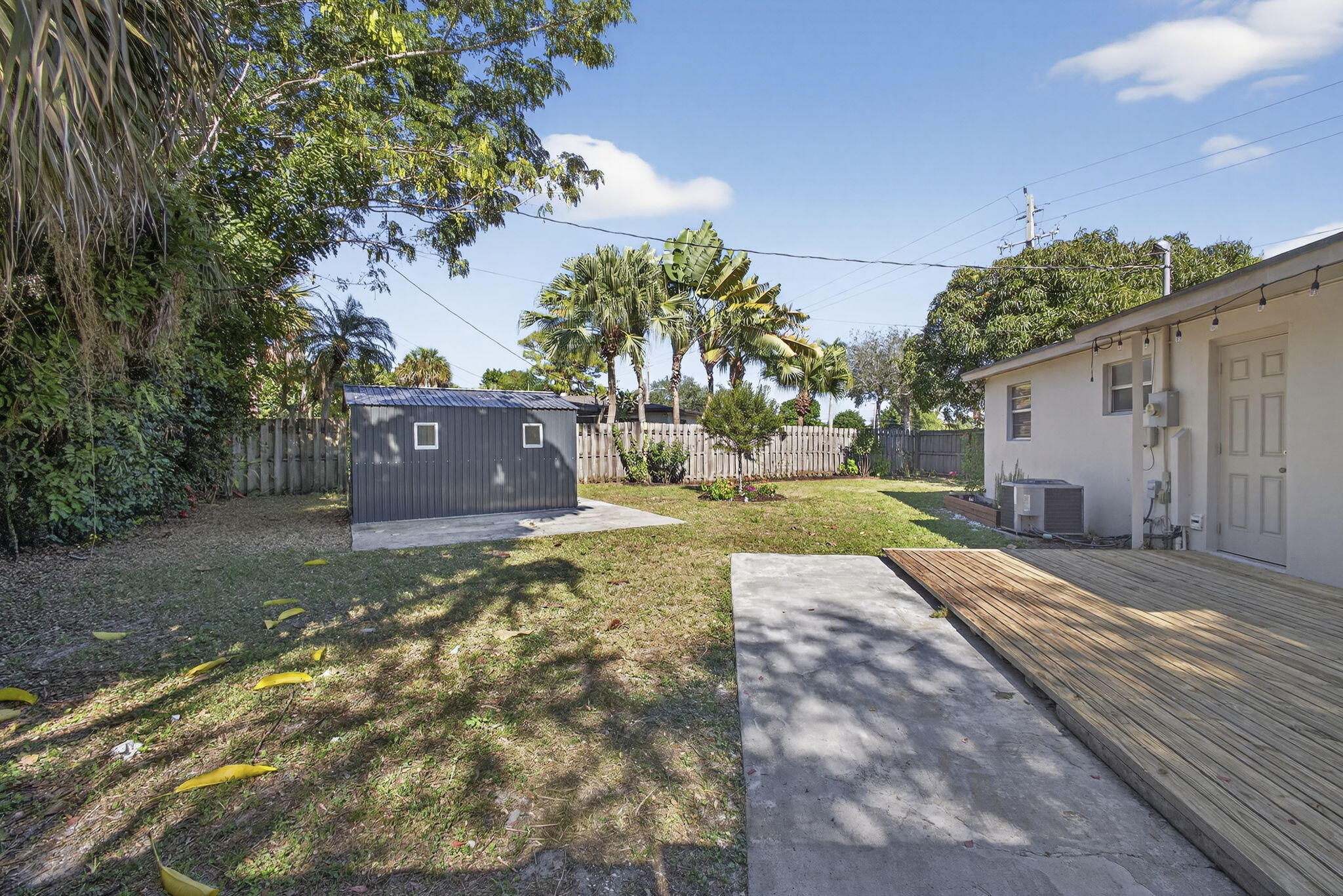 751 Royal Palm Beach Boulevard