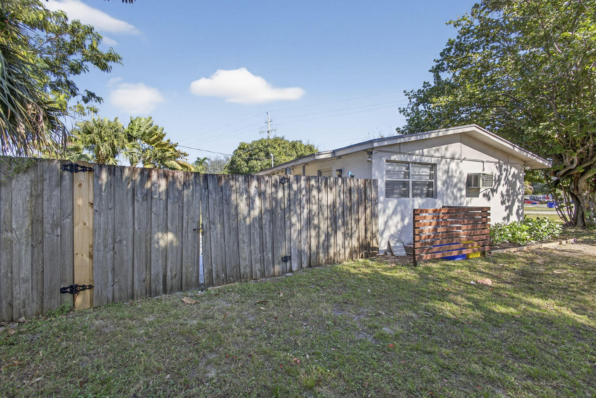 751 Royal Palm Beach Boulevard