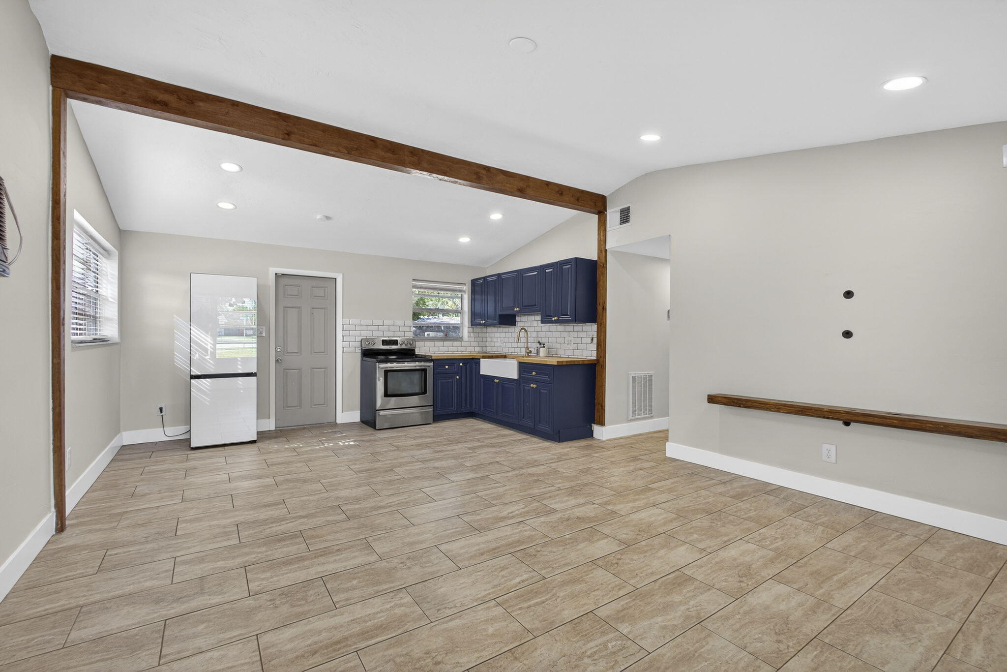 751 Royal Palm Beach Boulevard