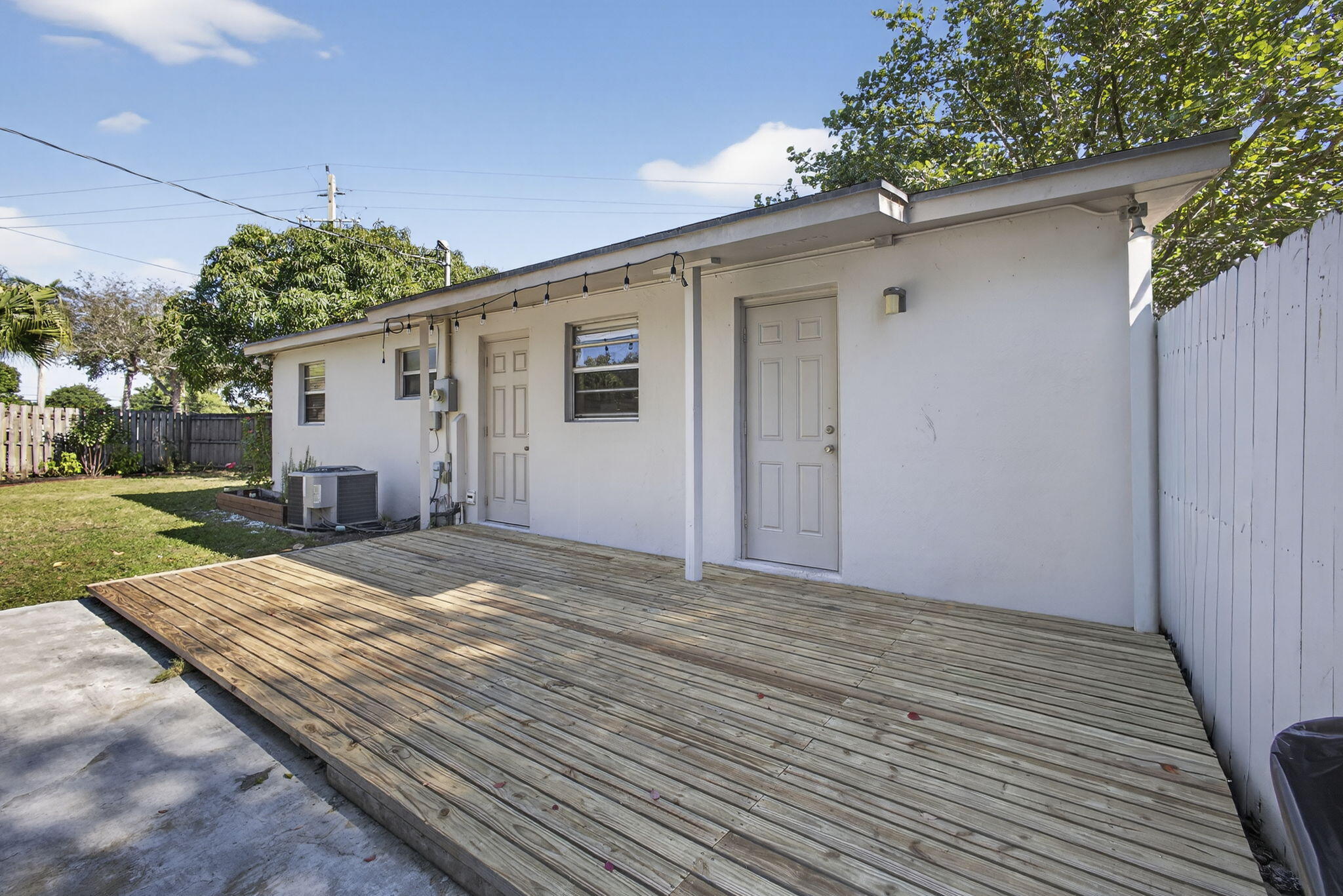 751 Royal Palm Beach Boulevard