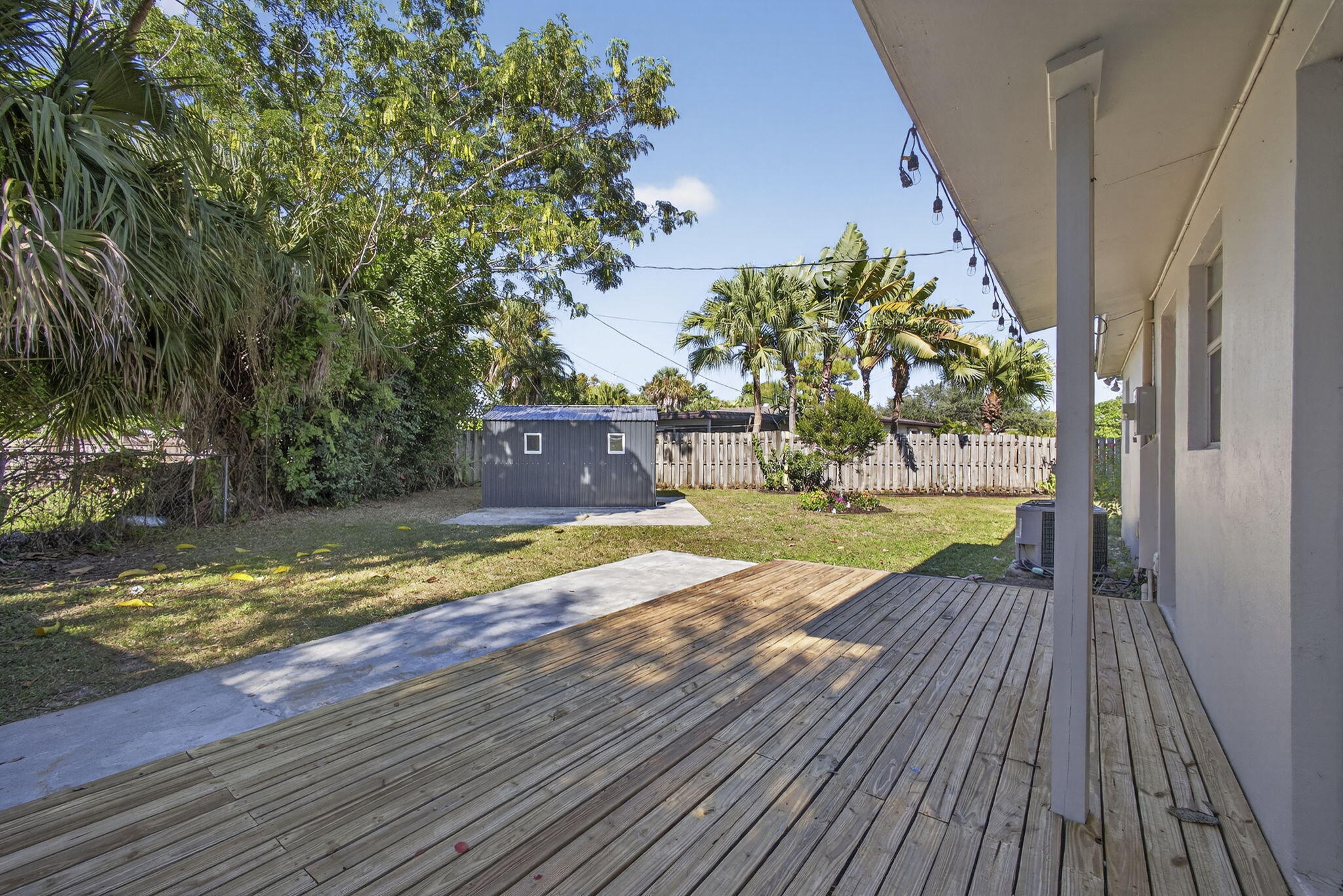 751 Royal Palm Beach Boulevard
