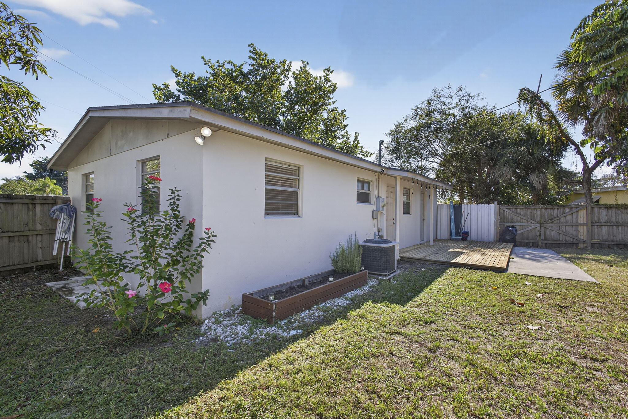 751 Royal Palm Beach Boulevard