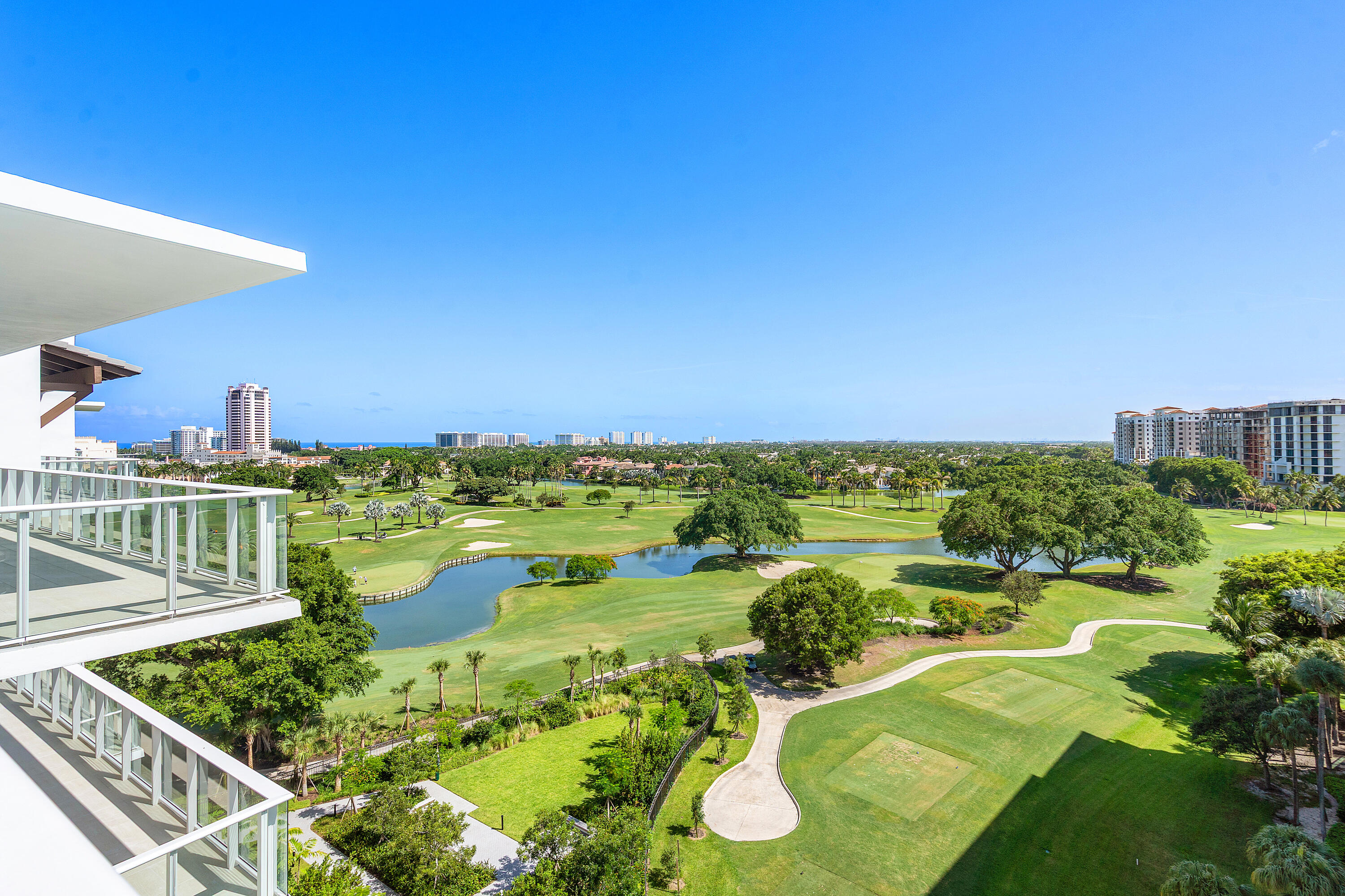 220 SE Mizner Boulevard Ph920