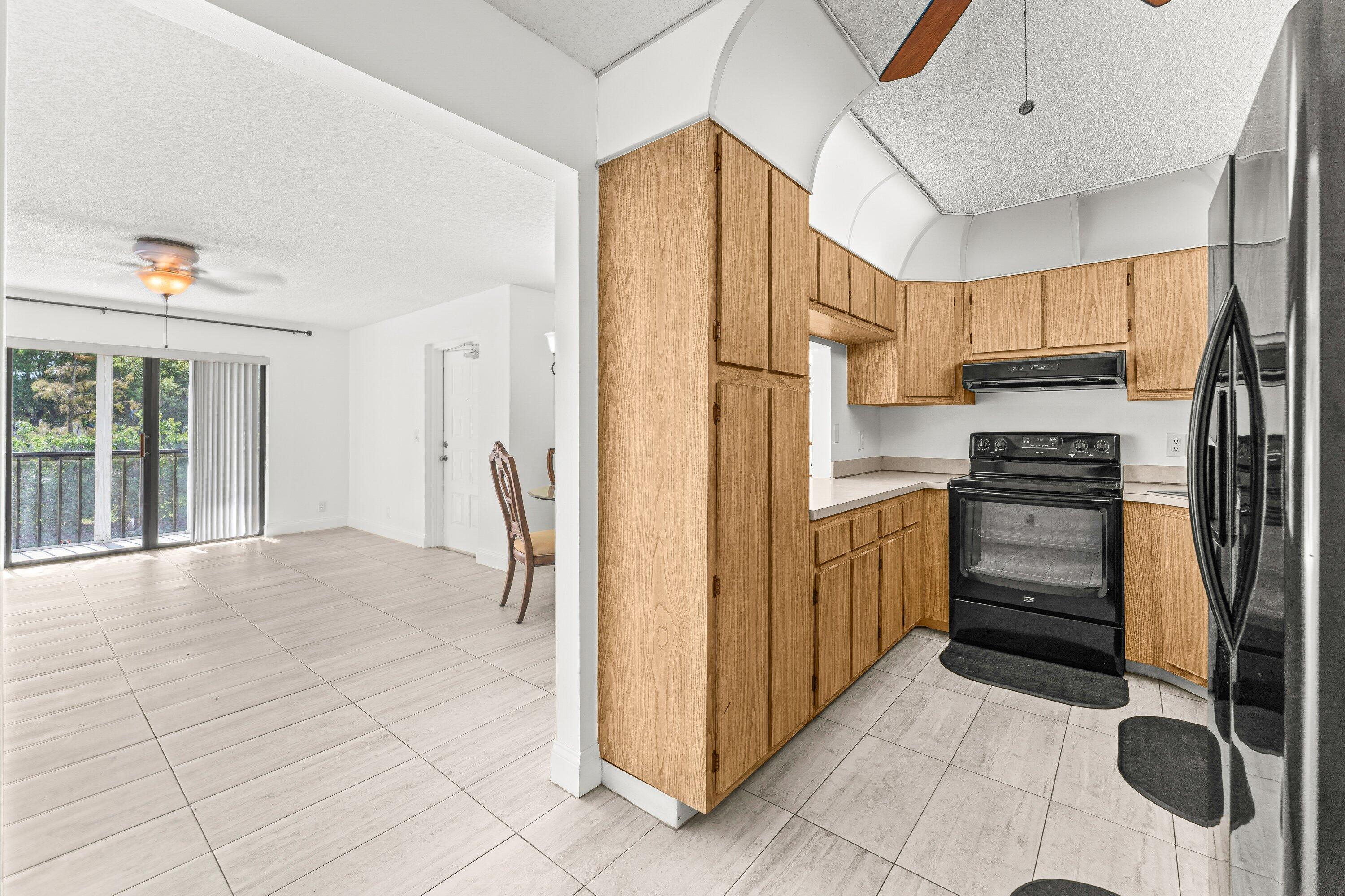 1117 Green Pine Boulevard D2