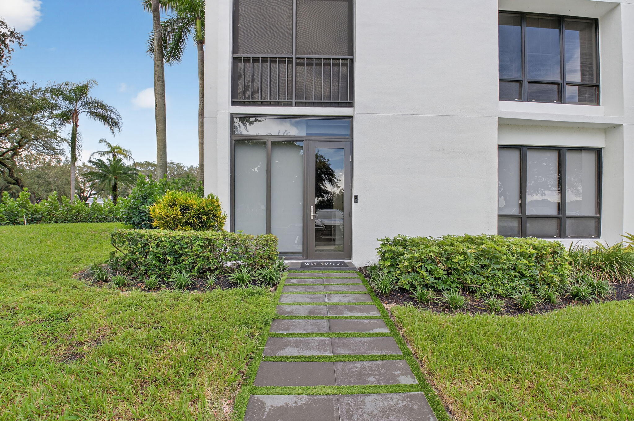 7847 Lakeside Boulevard 1014
