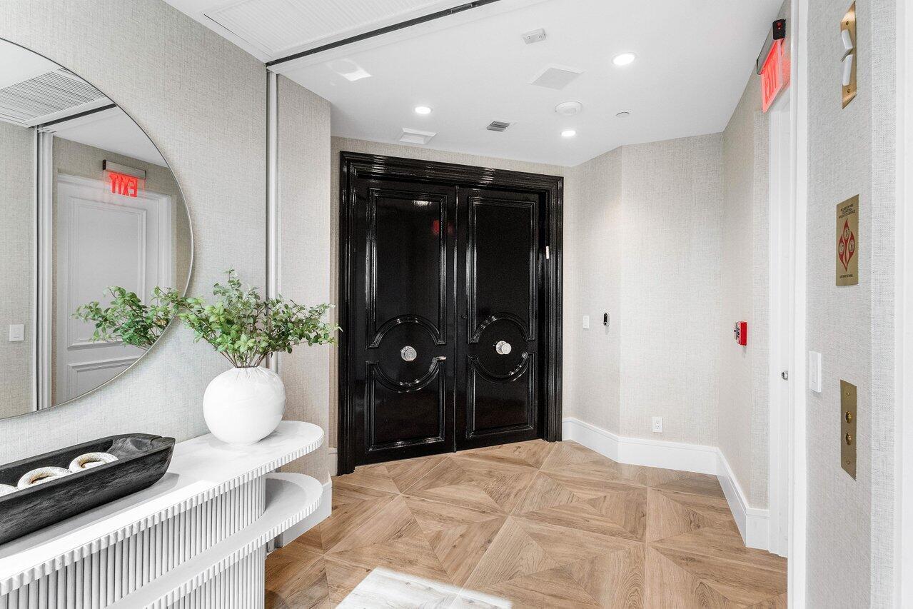 7383 Orangewood Lane 501