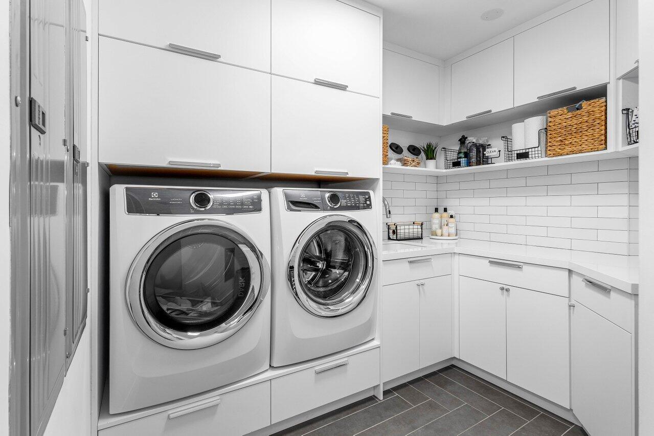 7383 Orangewood Lane 501