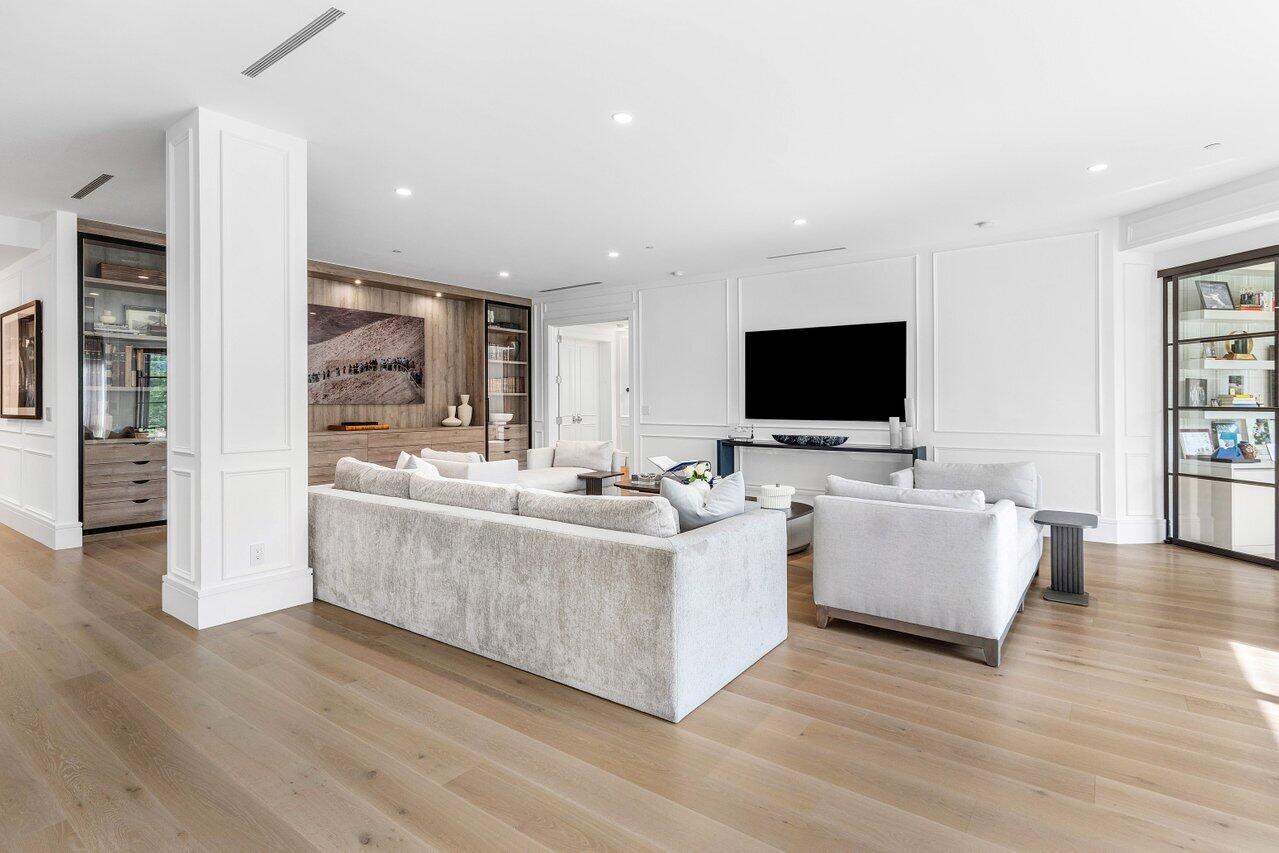 7383 Orangewood Lane 501