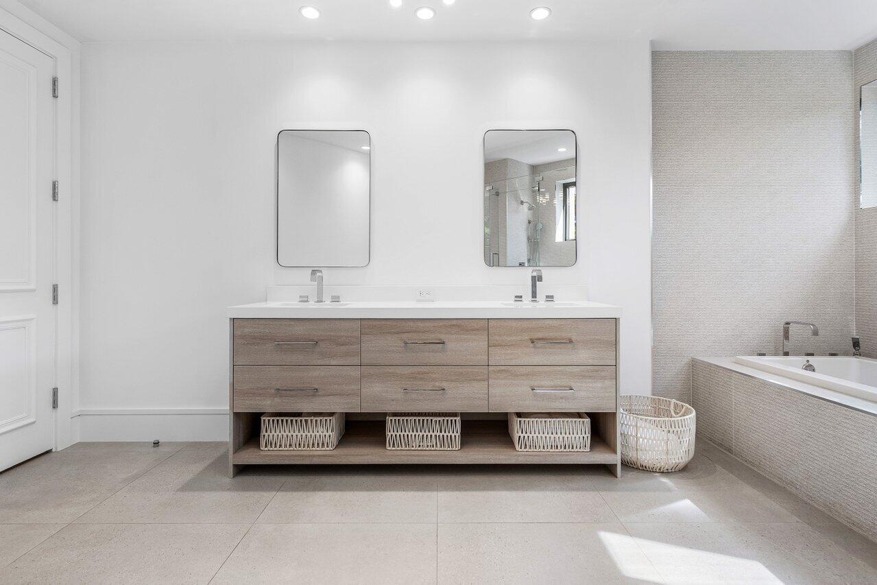 7383 Orangewood Lane 501