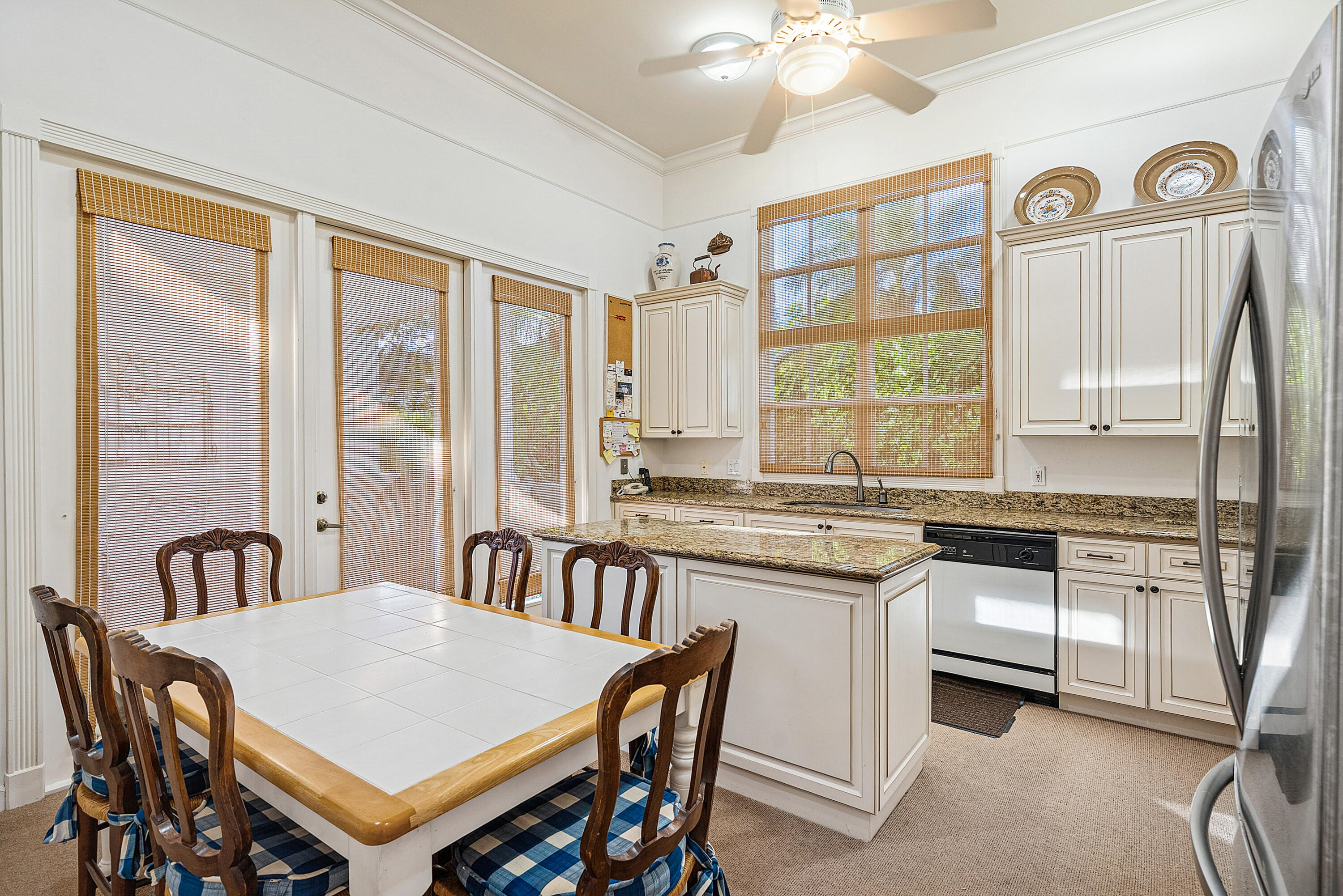 4007 NW 58th Place