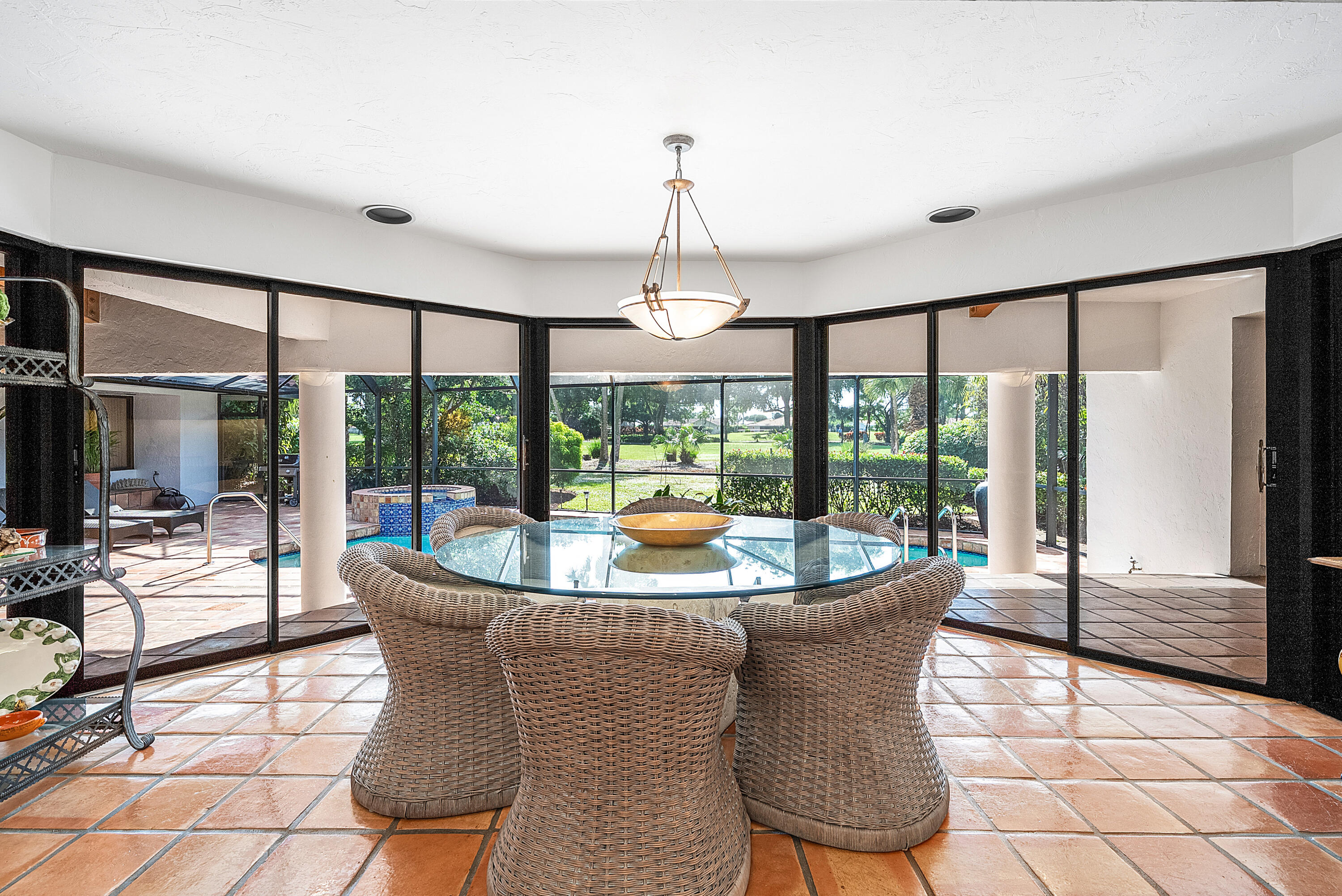 112 Glenbrook Court