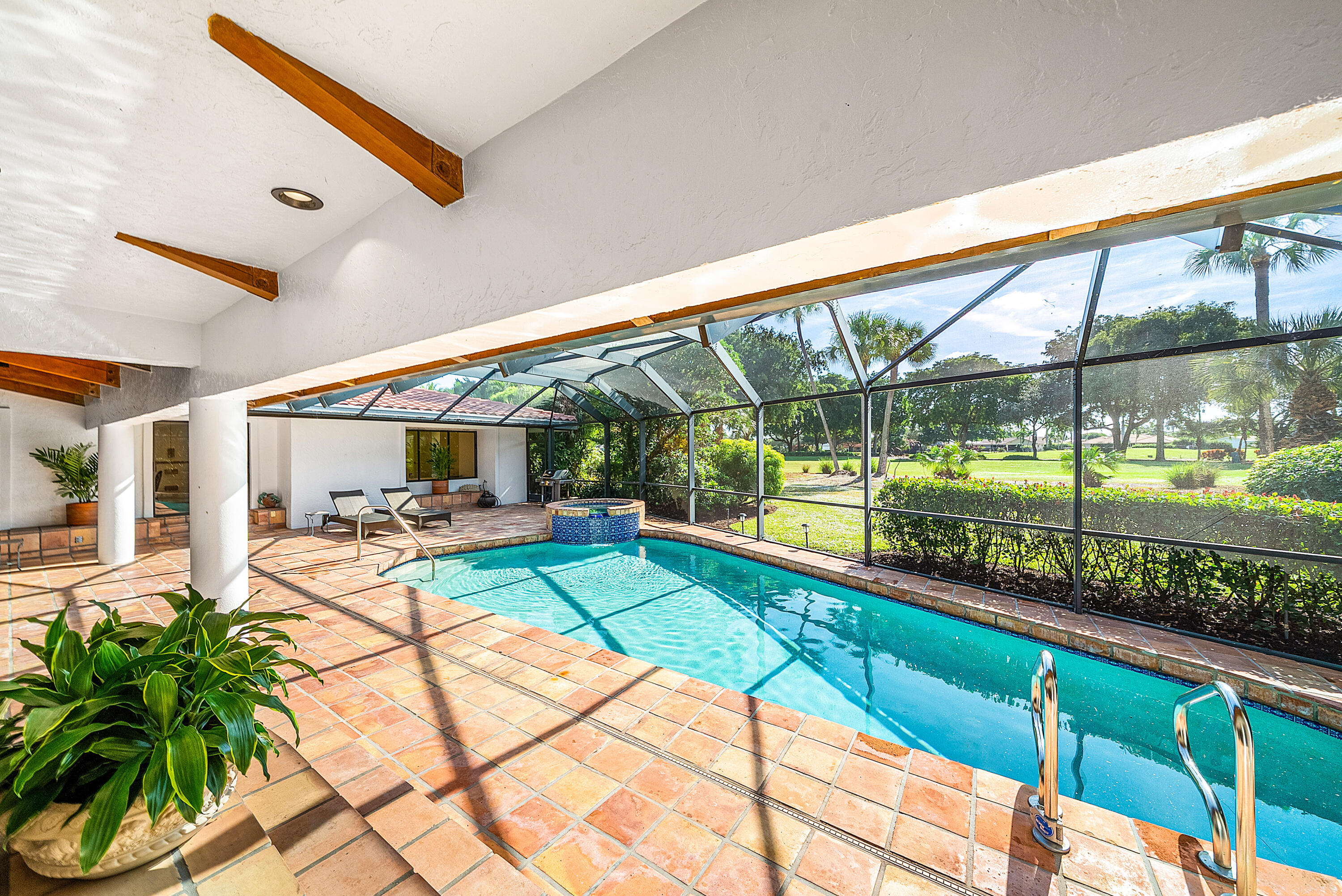 112 Glenbrook Court