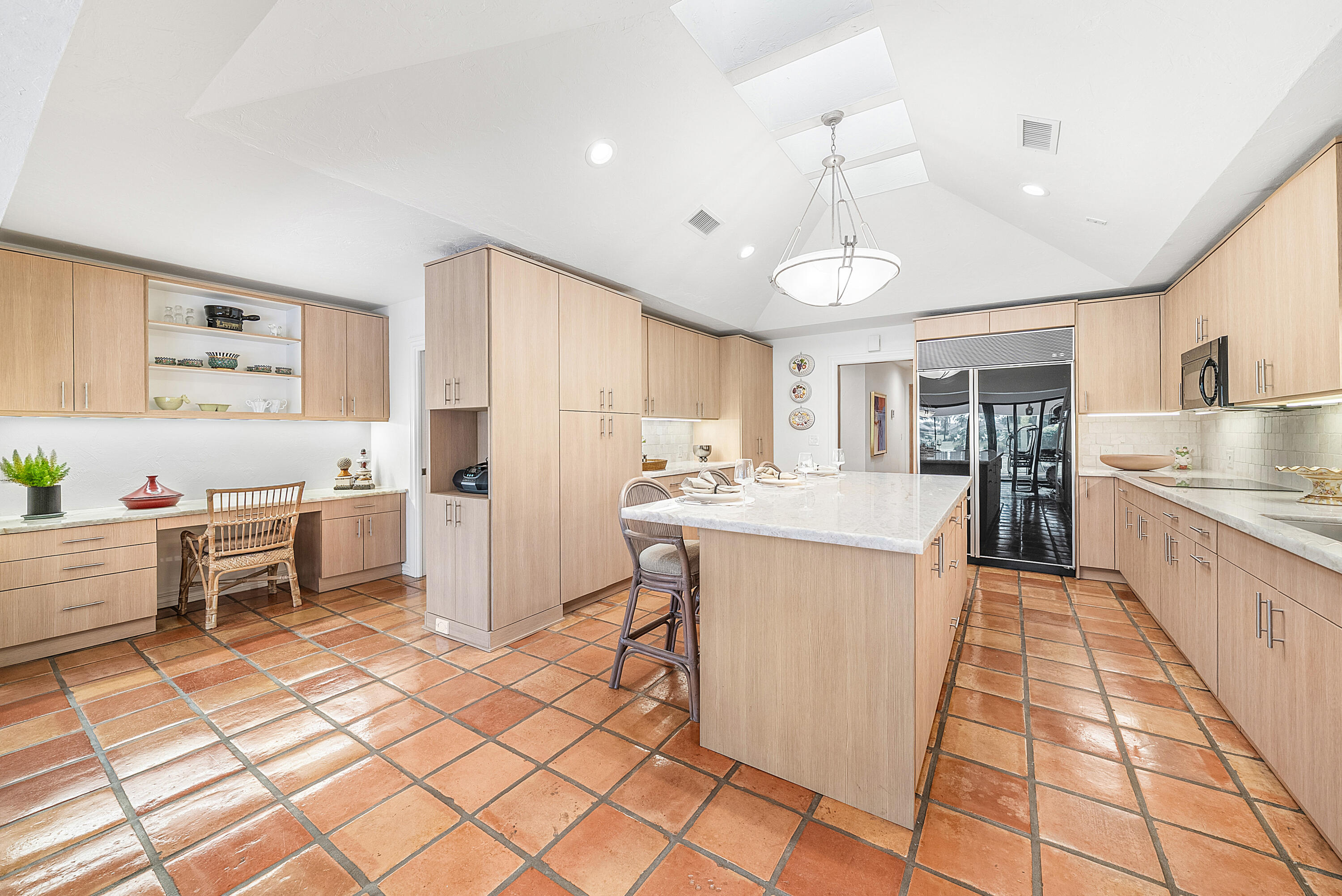 112 Glenbrook Court