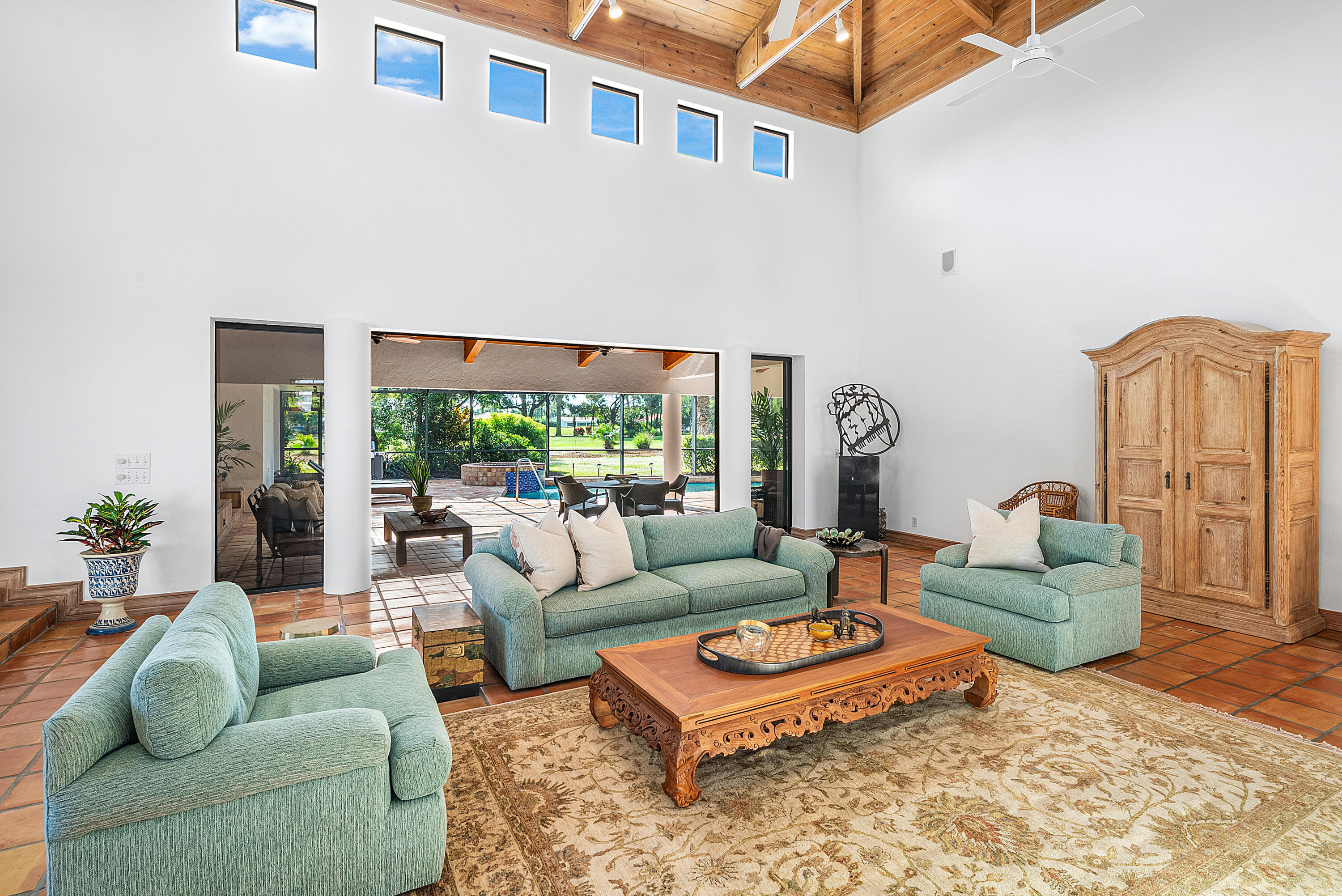 112 Glenbrook Court