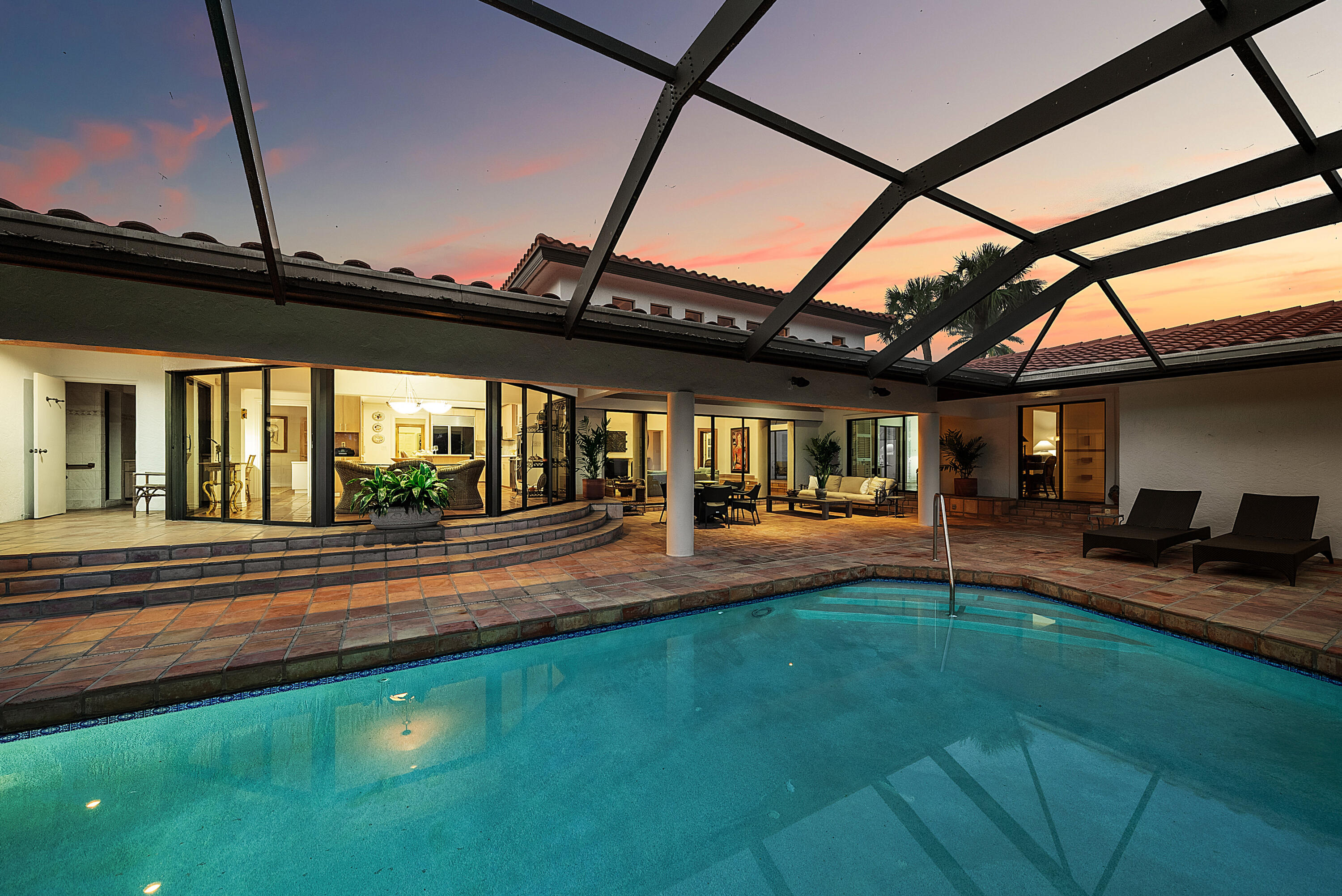 112 Glenbrook Court
