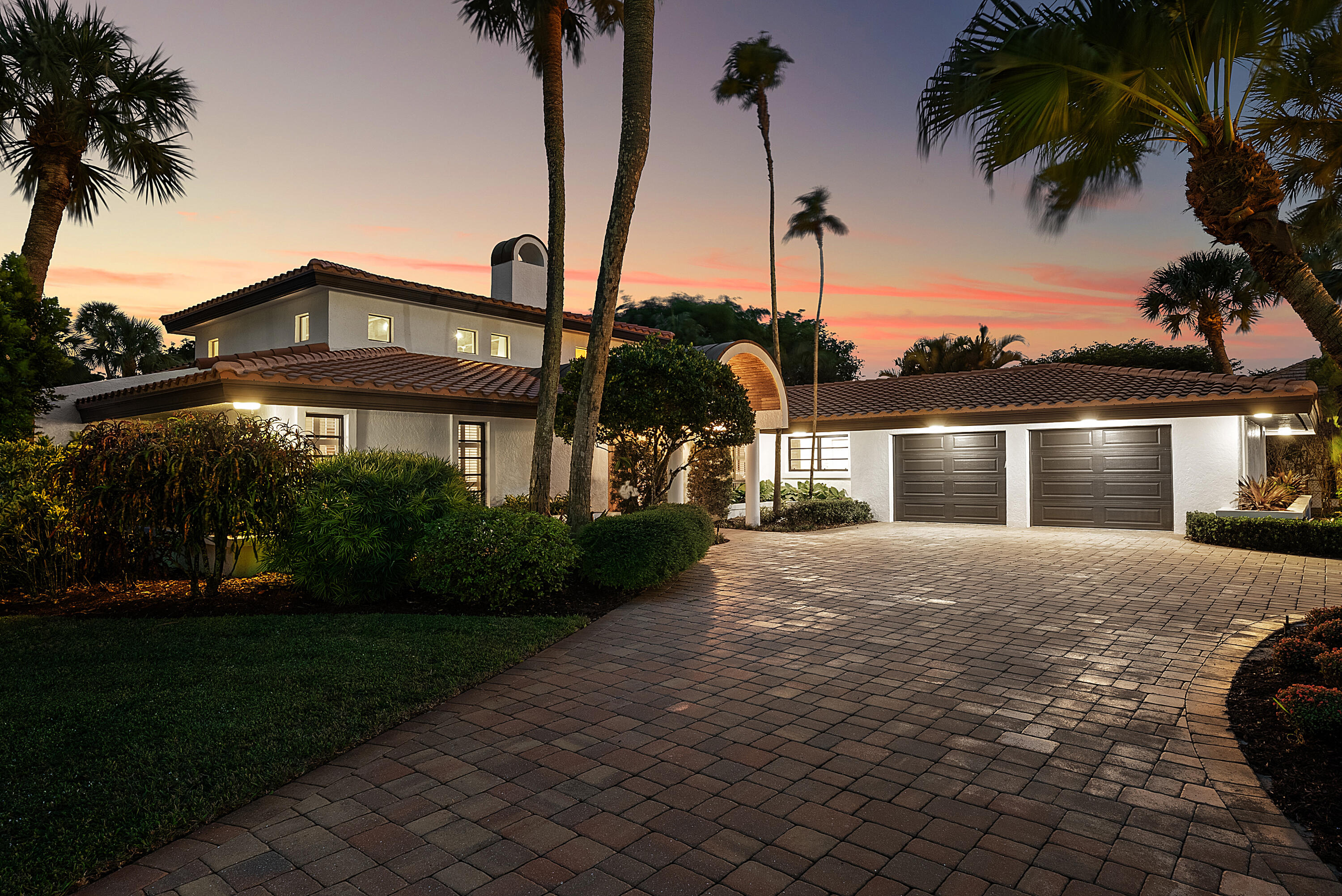 112 Glenbrook Court