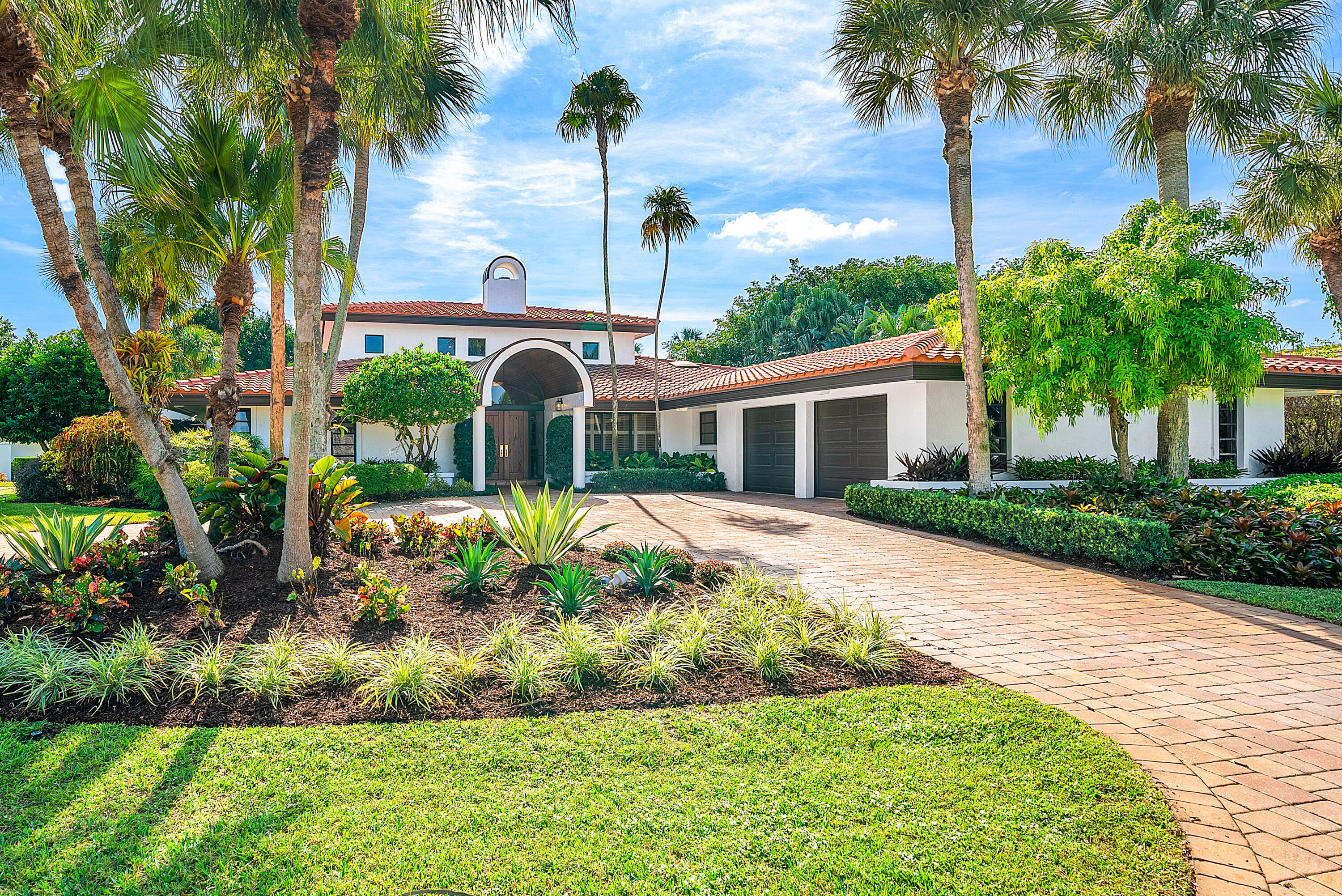 112 Glenbrook Court