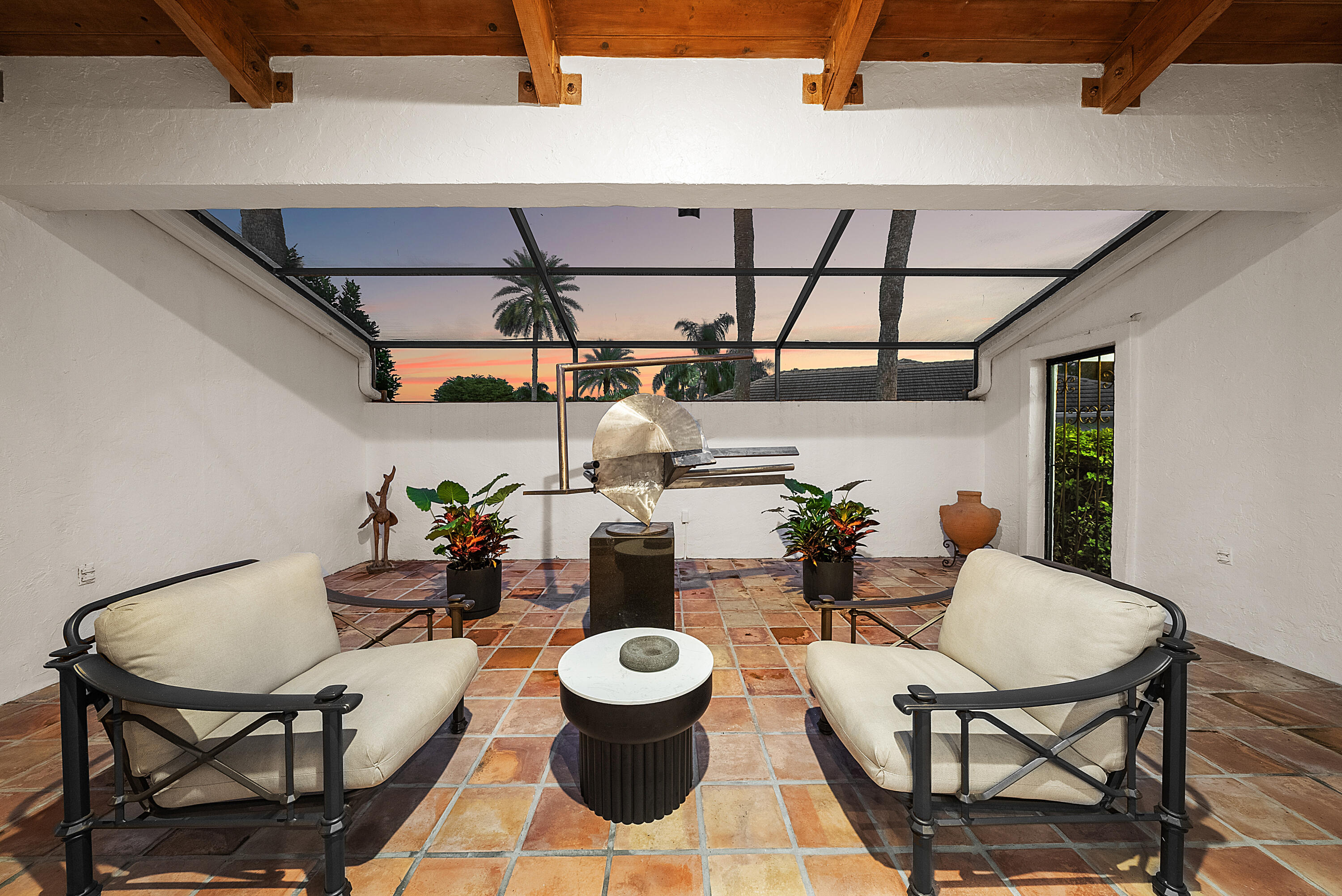 112 Glenbrook Court