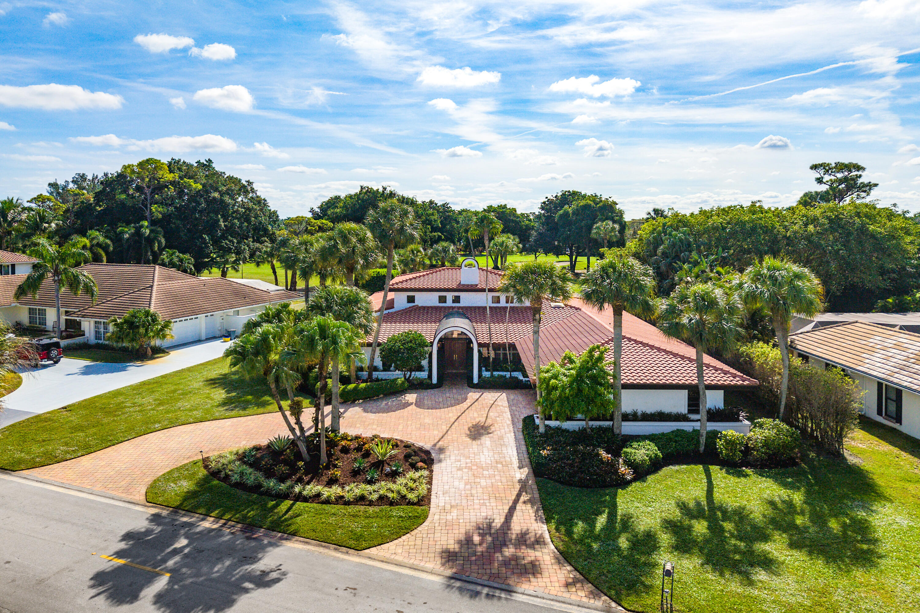 112 Glenbrook Court