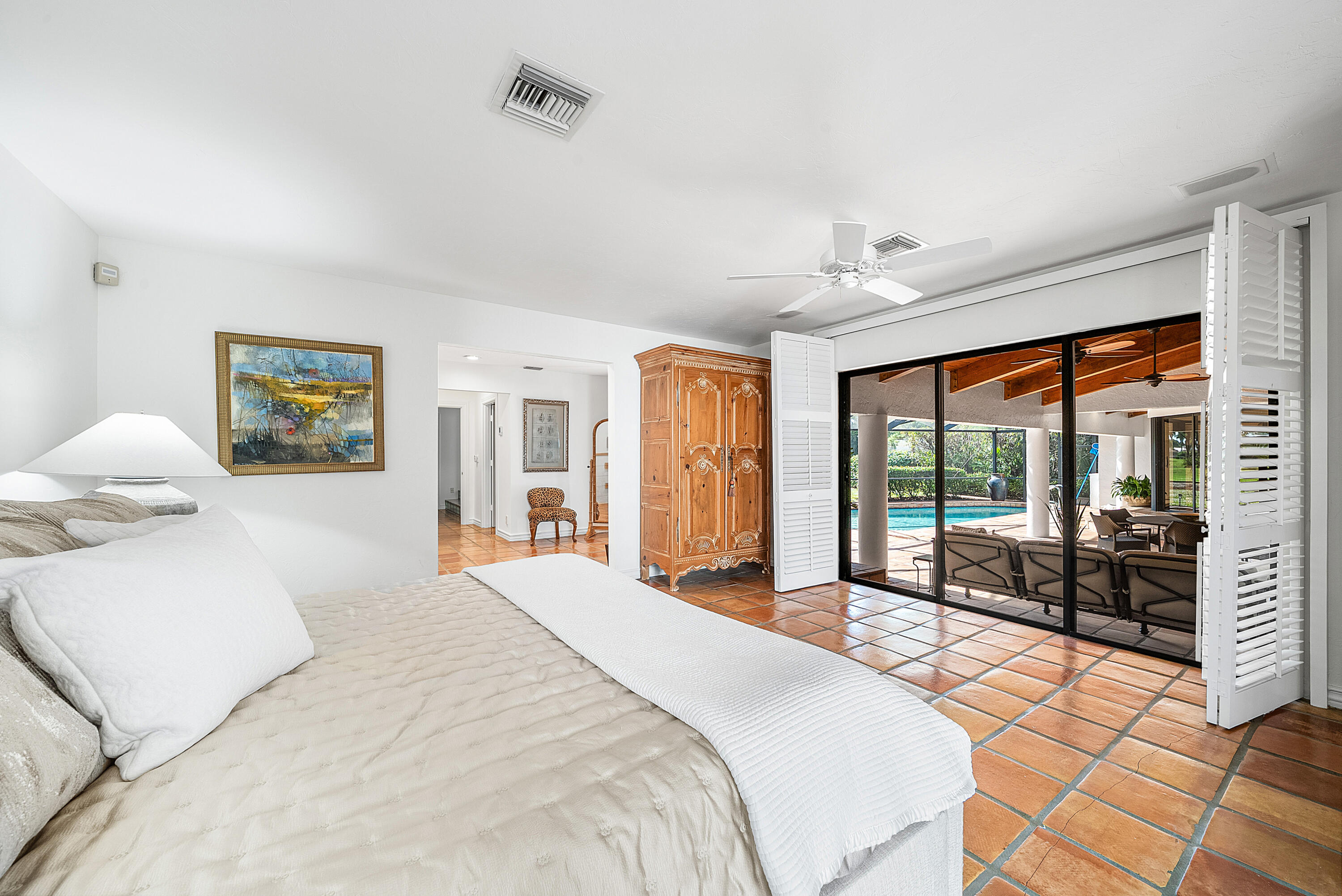 112 Glenbrook Court
