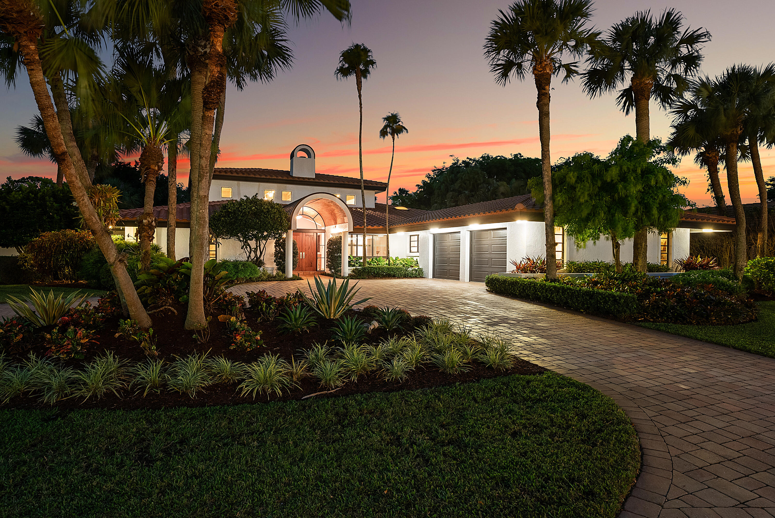 112 Glenbrook Court
