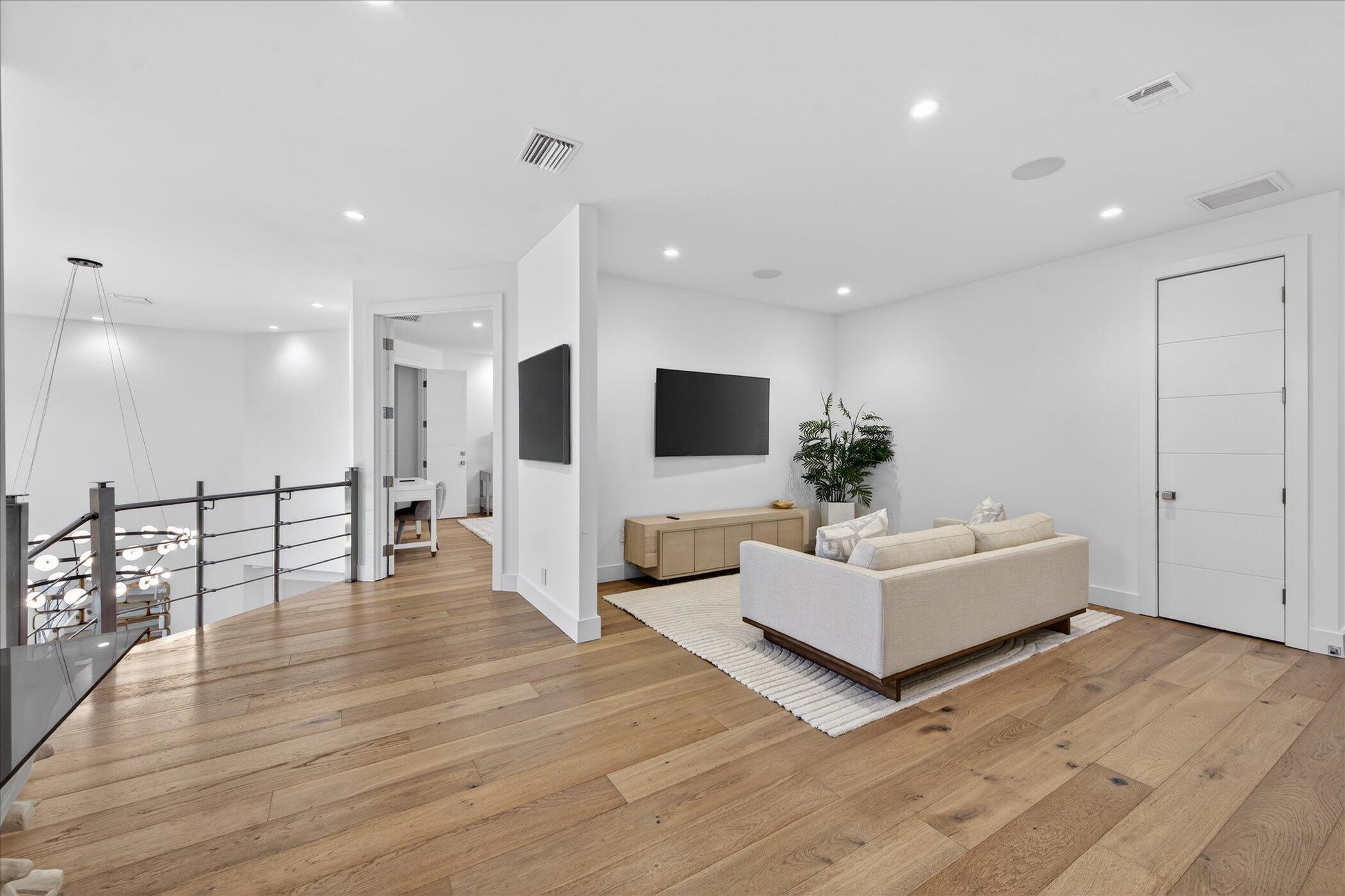 3872 NW 53rd Street