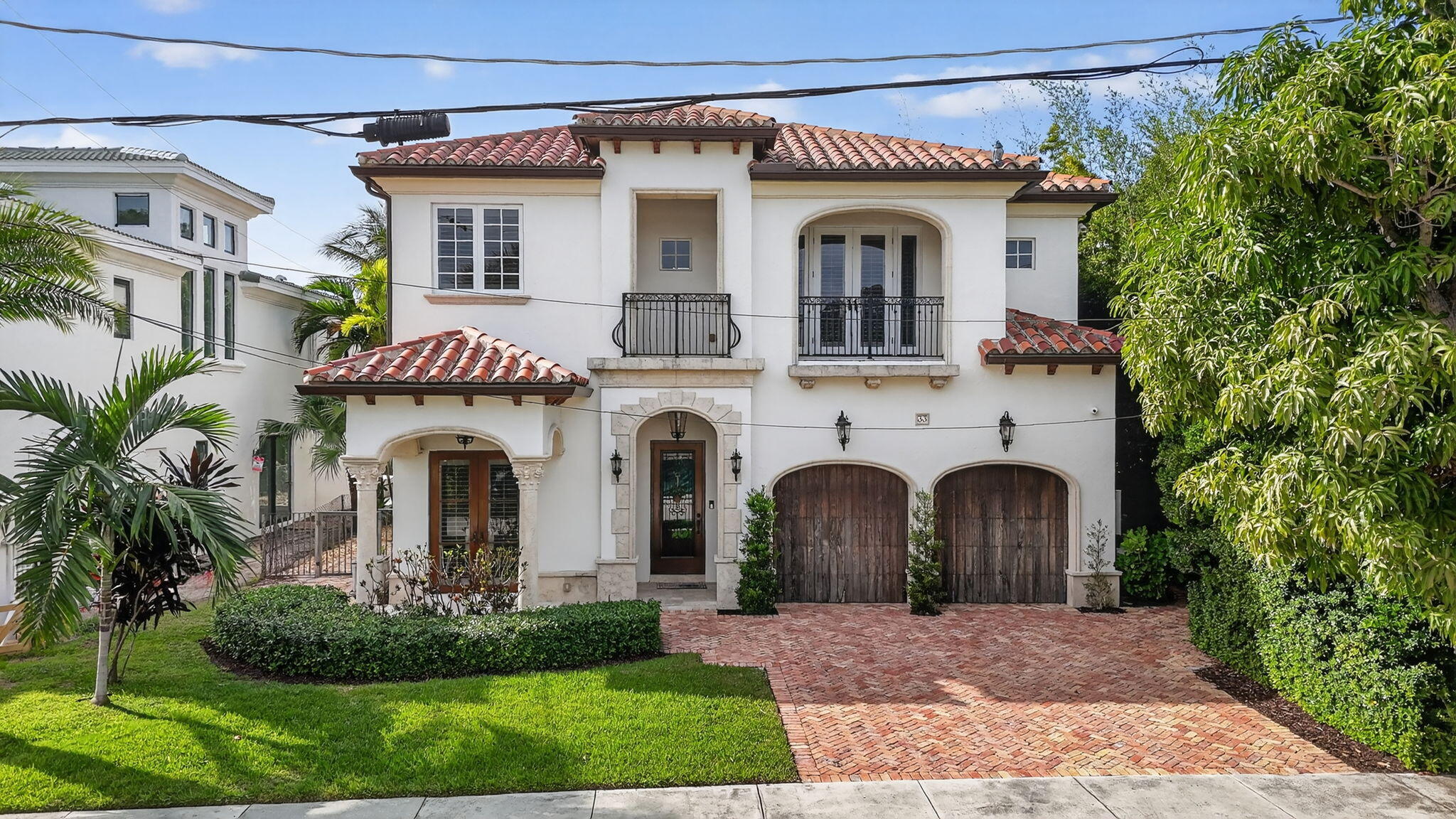 33 SE Olive Way