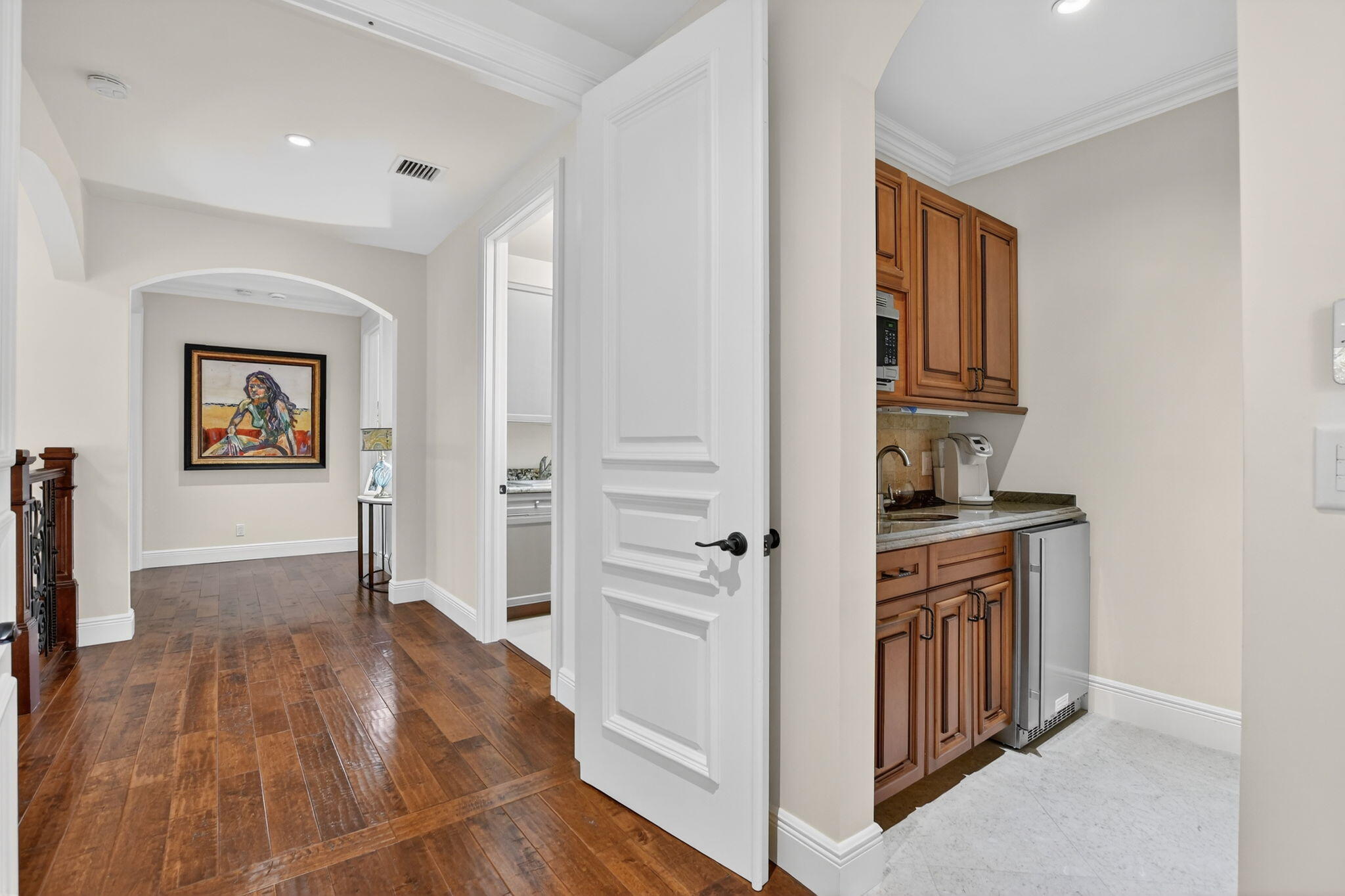 33 SE Olive Way