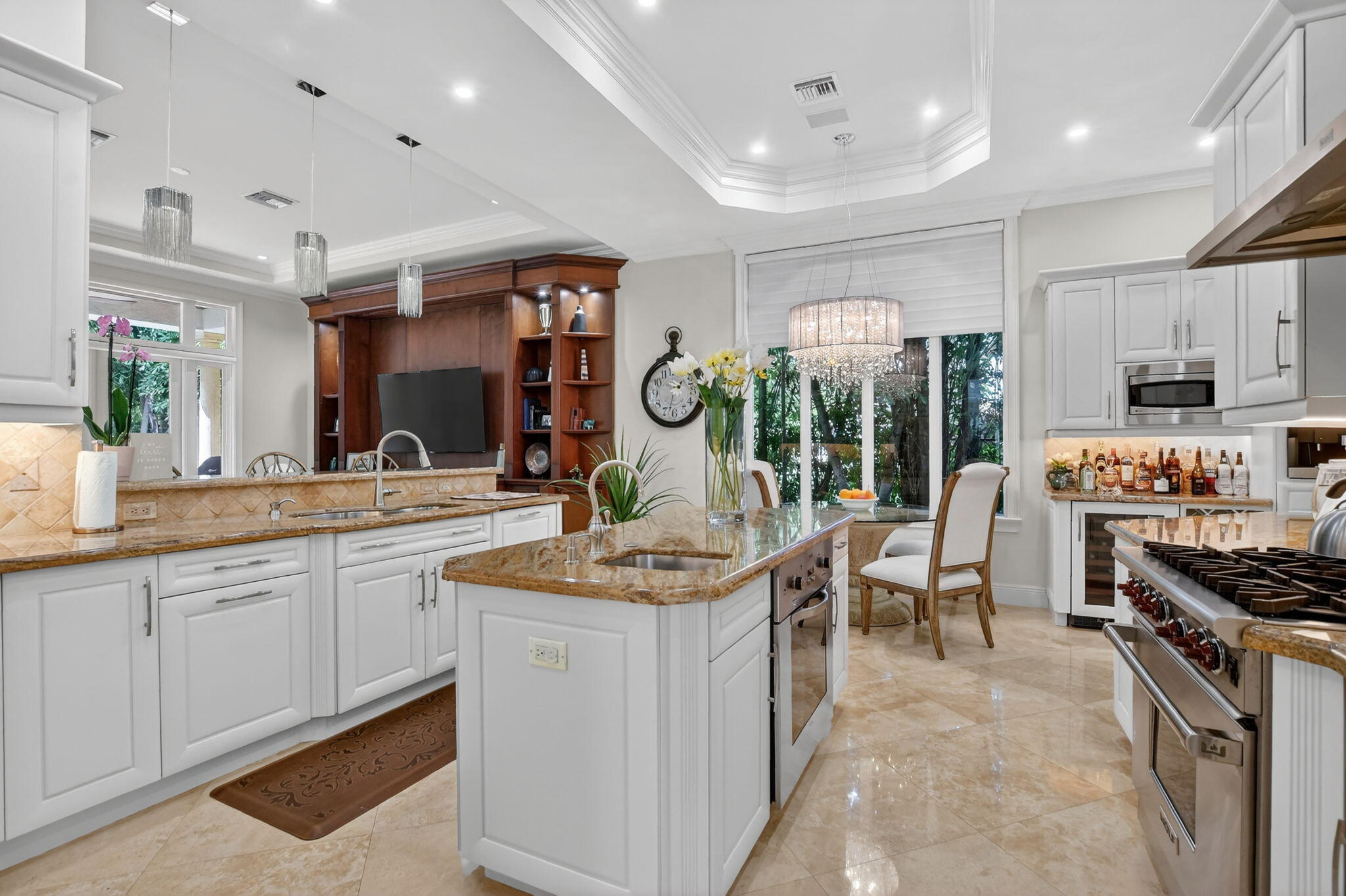 33 SE Olive Way