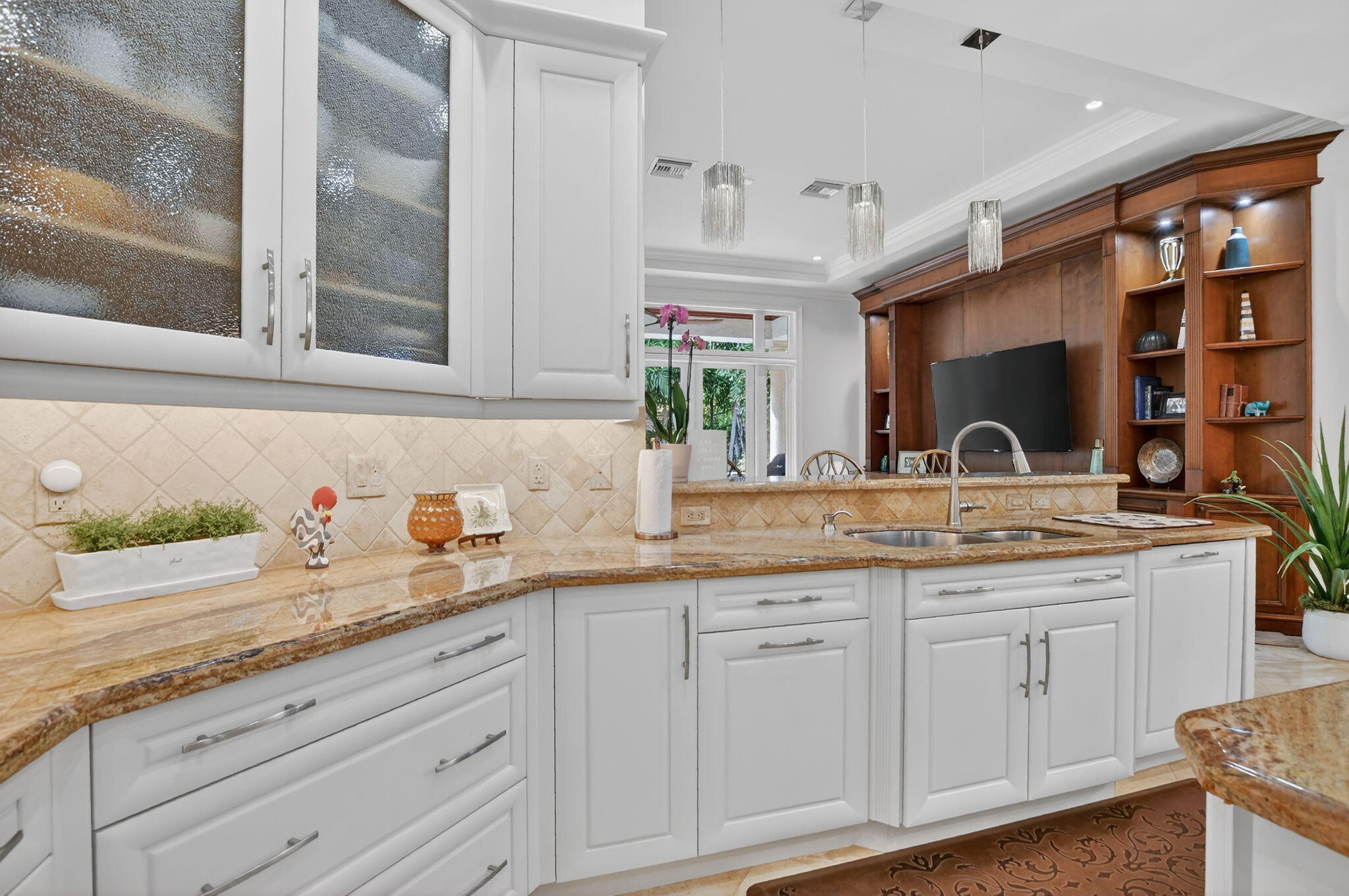 33 SE Olive Way