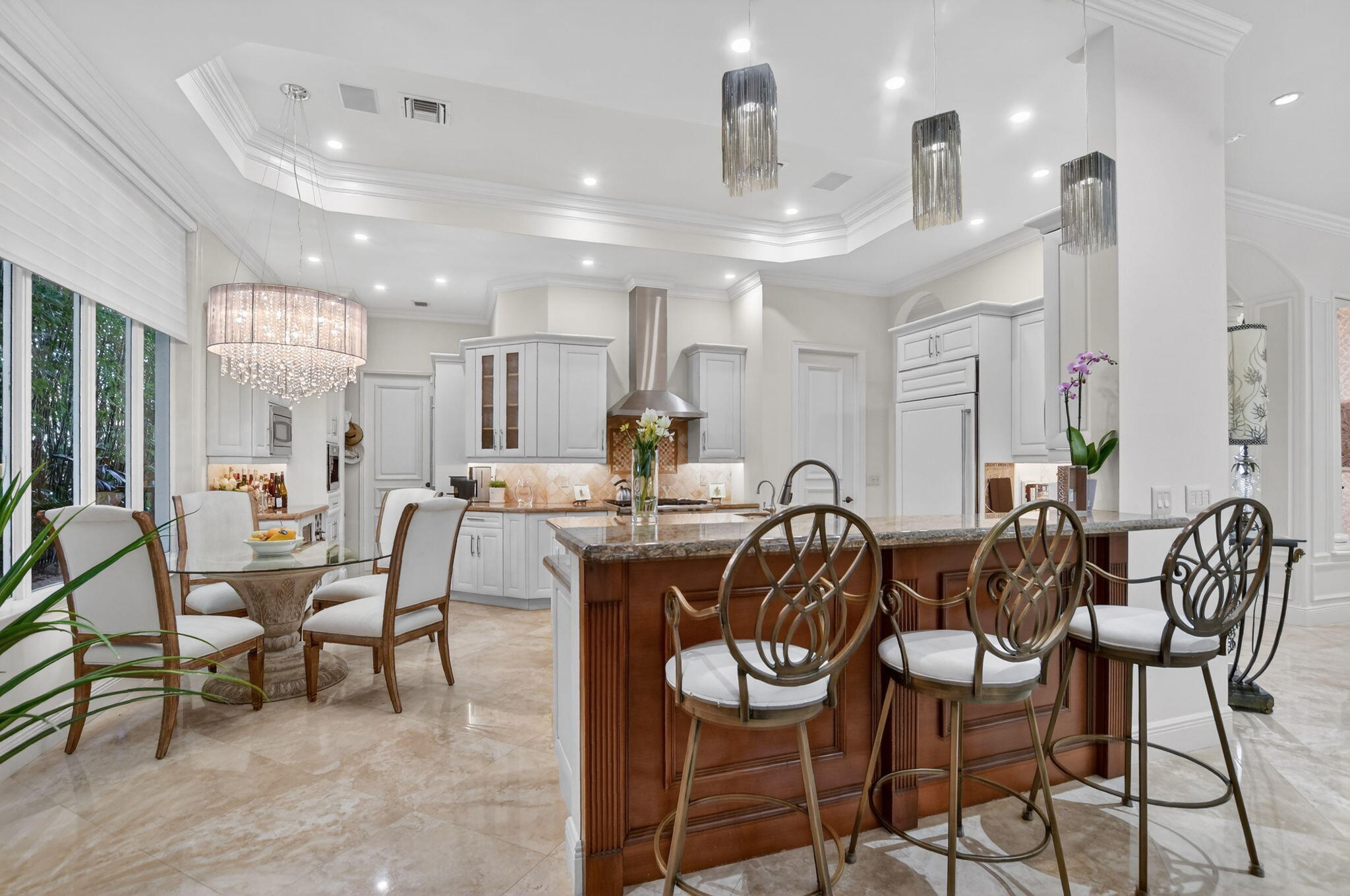 33 SE Olive Way