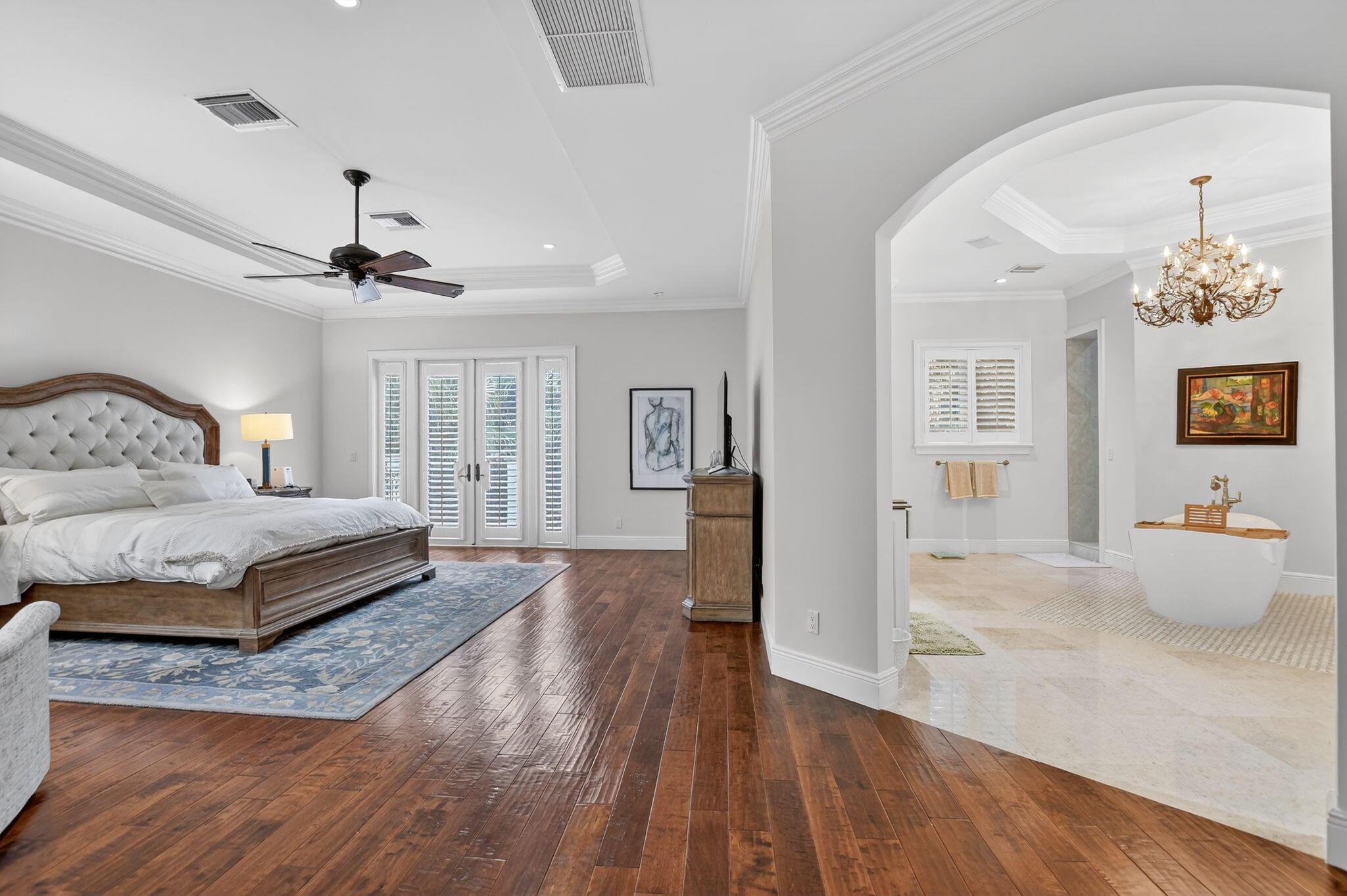 33 SE Olive Way