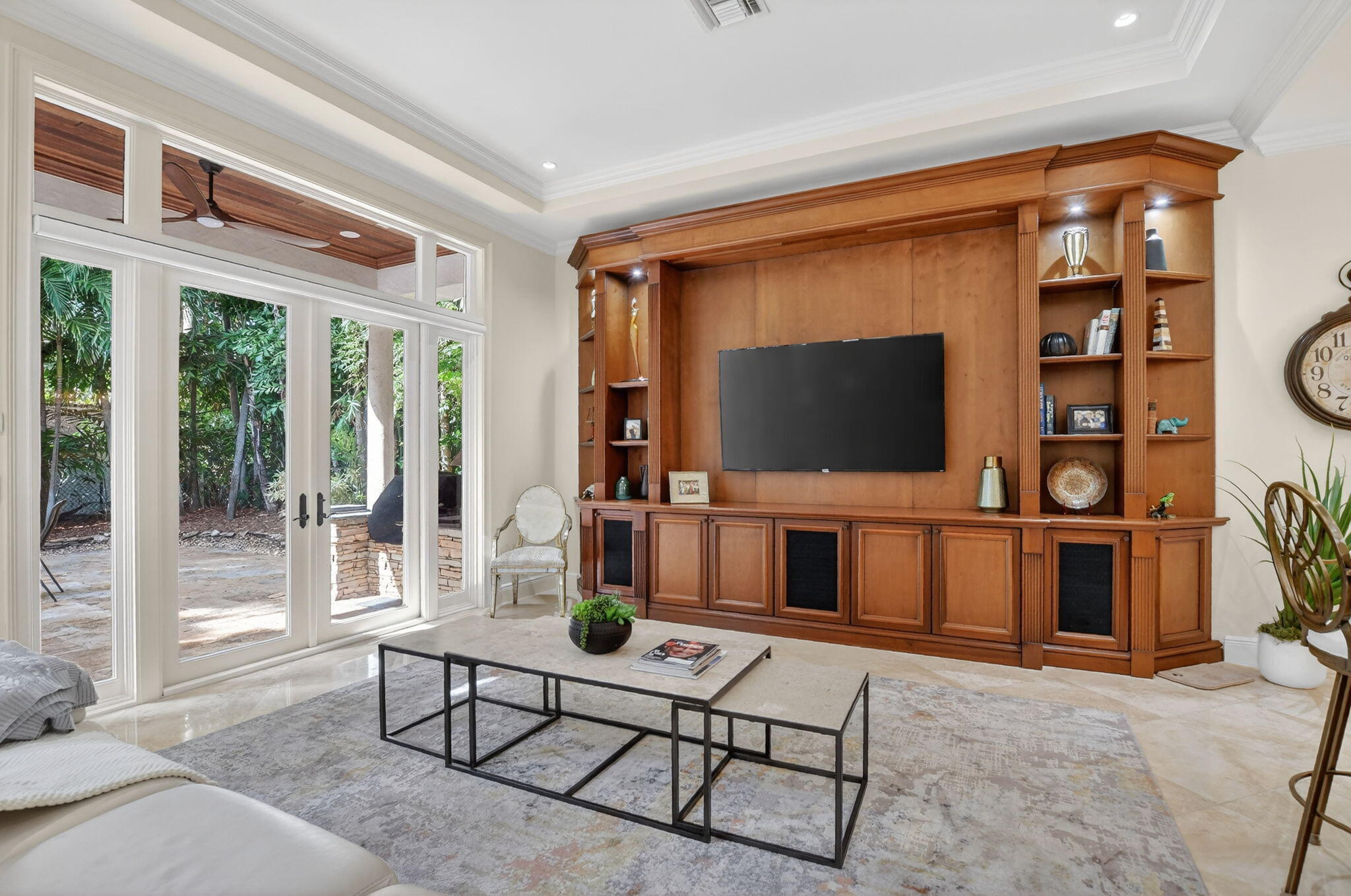 33 SE Olive Way