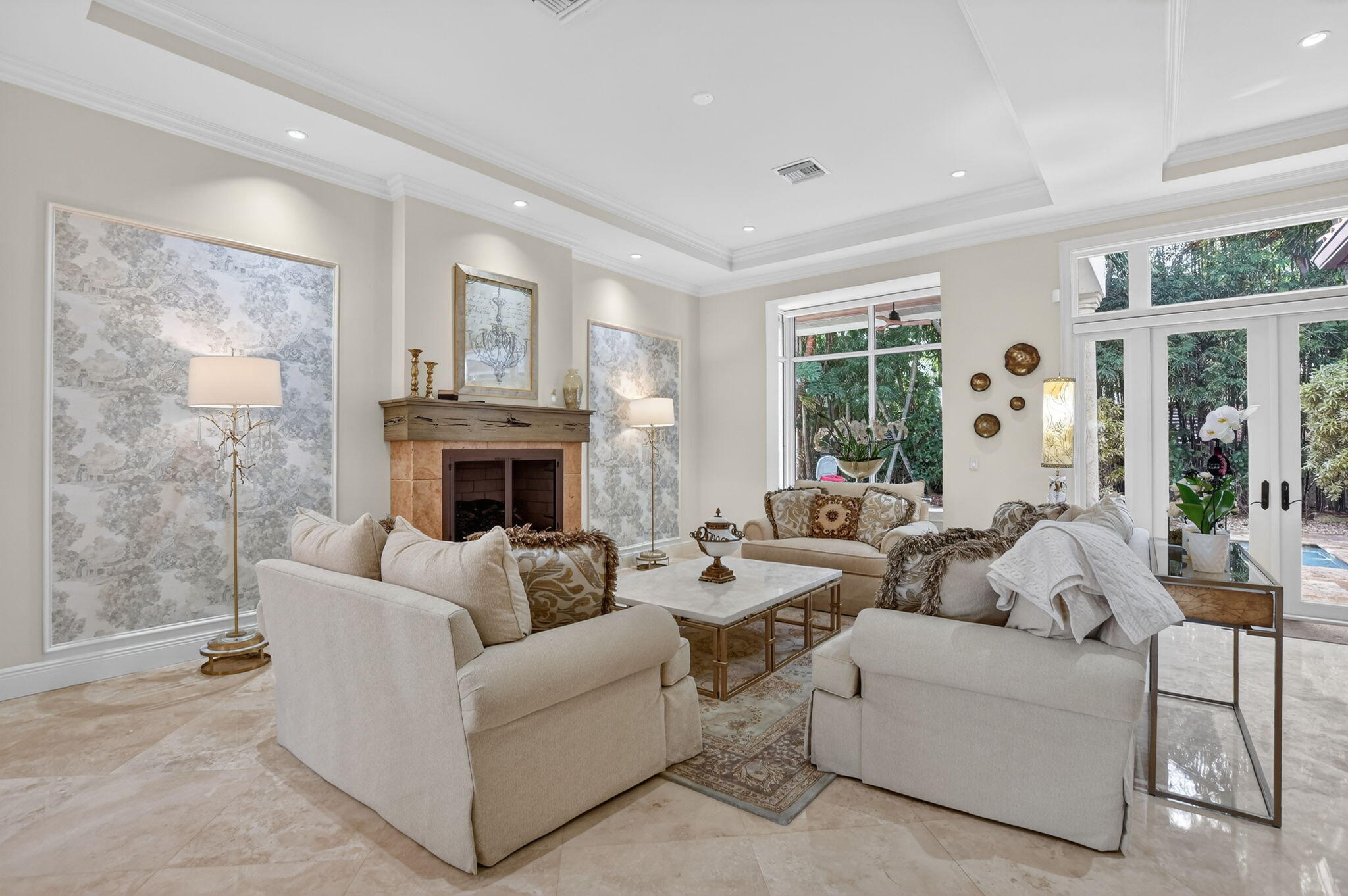 33 SE Olive Way