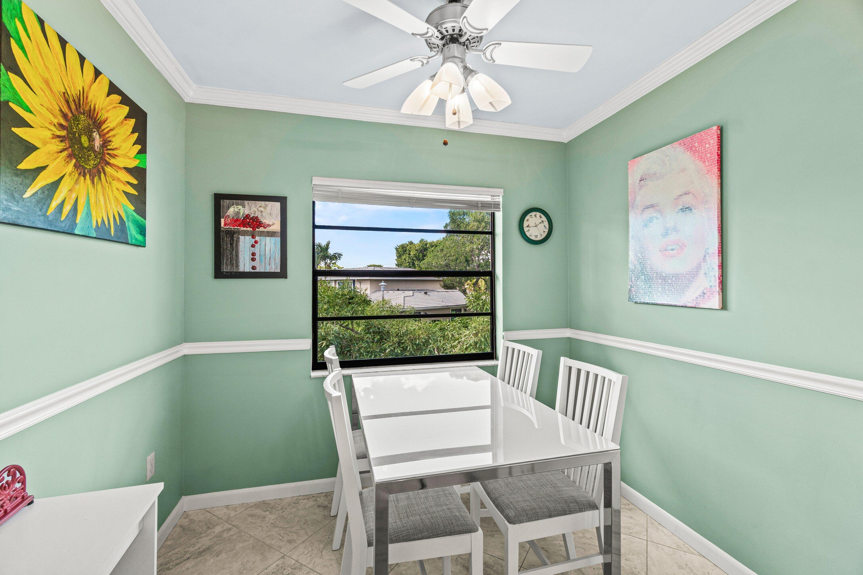 3 Stratford Drive E B