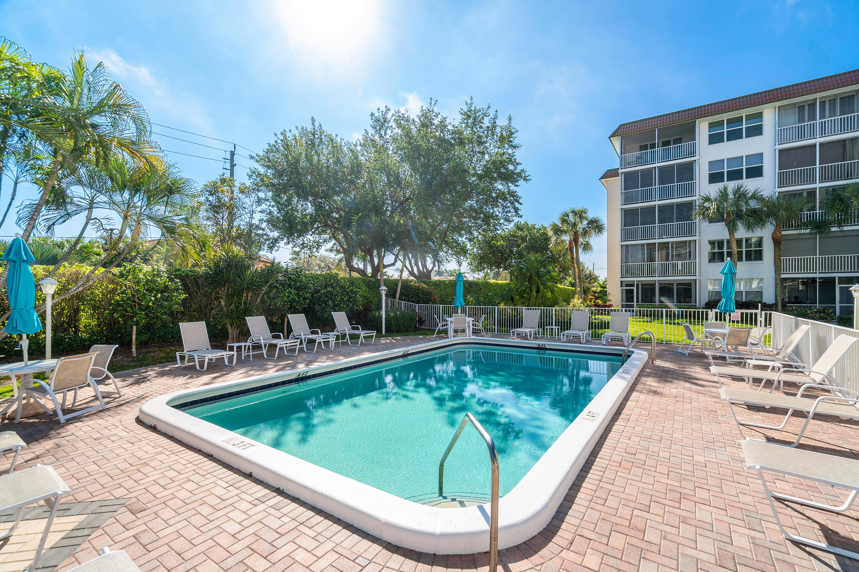 2525 Florida Boulevard 133