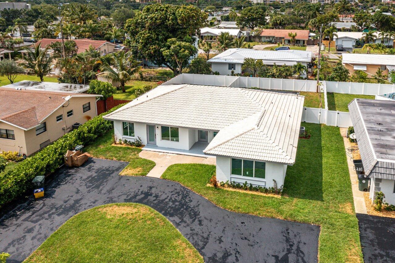 245 SW 6th Street