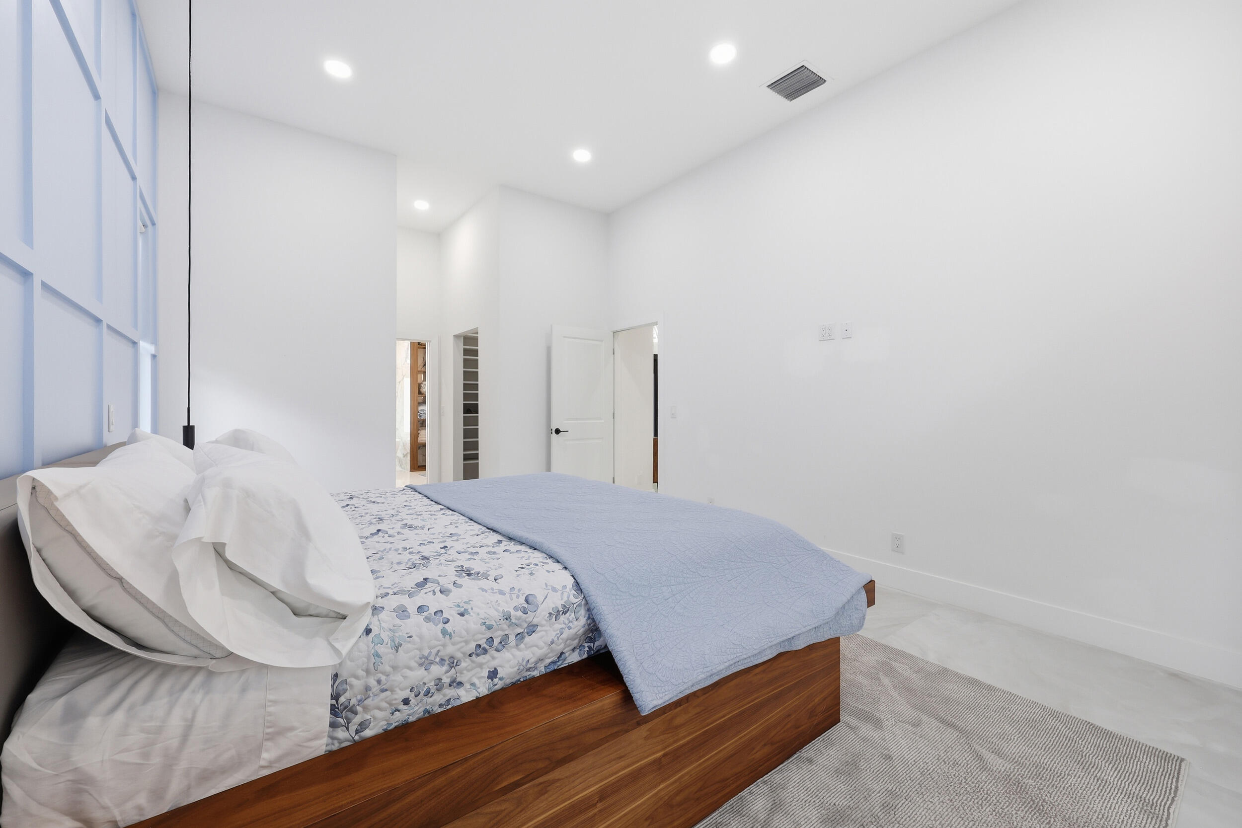 12363 Clearfalls Drive