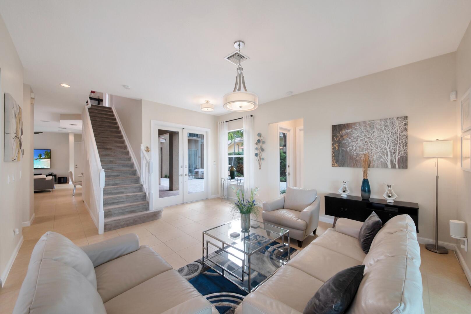 6874 Houlton Circle