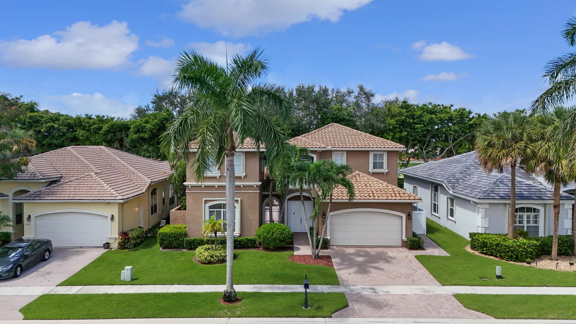 6874 Houlton Circle