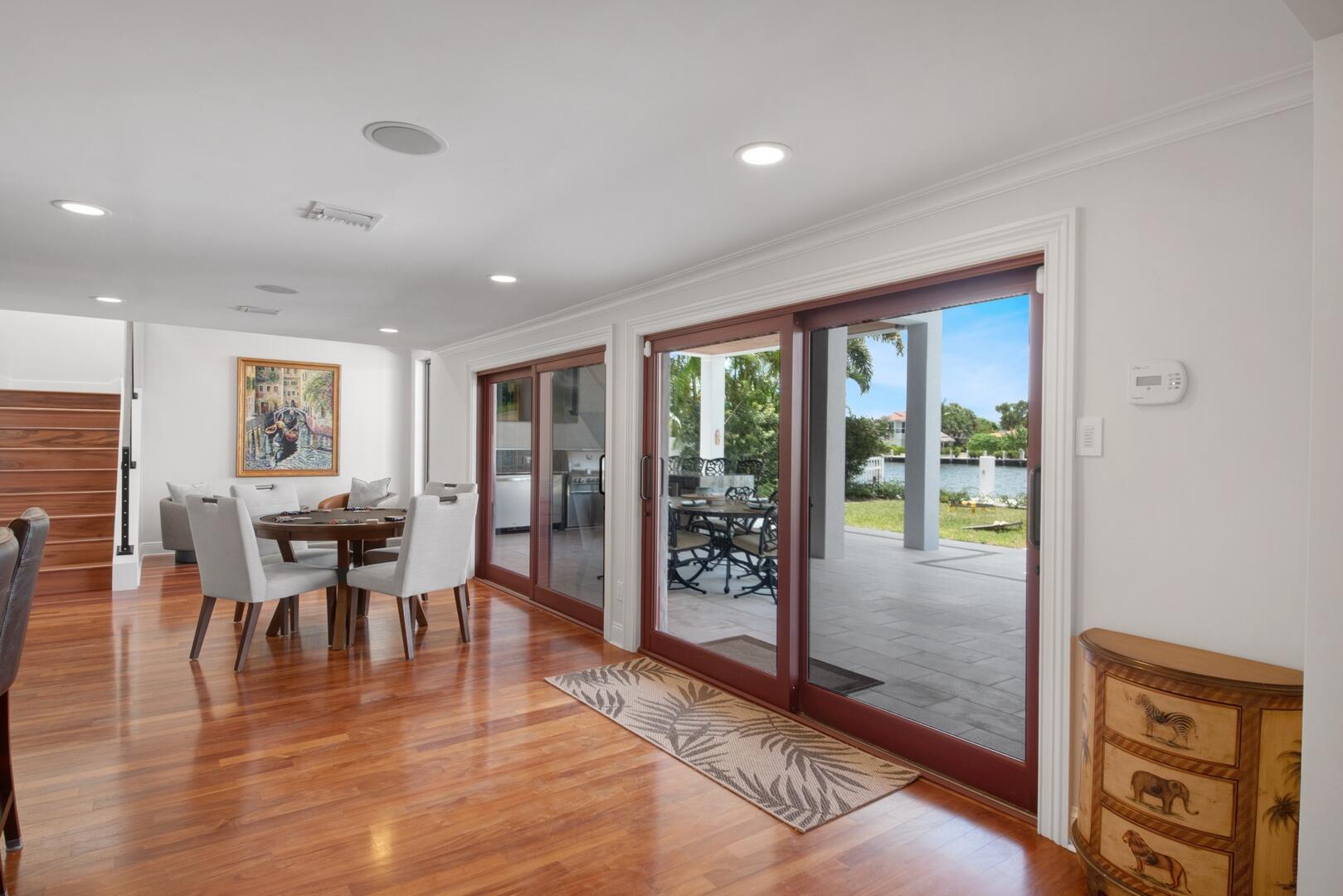 4555 W Tradewinds Avenue, Lauderdale-By-The-Sea