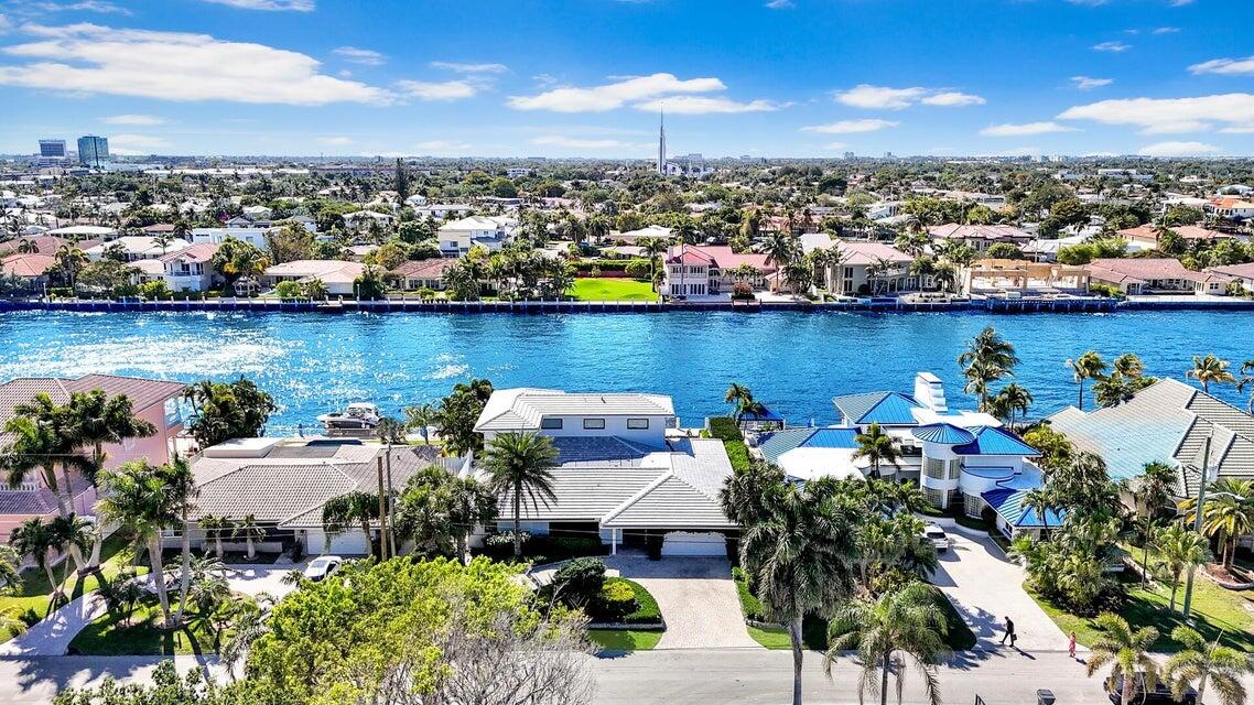 4555 W Tradewinds Avenue, Lauderdale-By-The-Sea