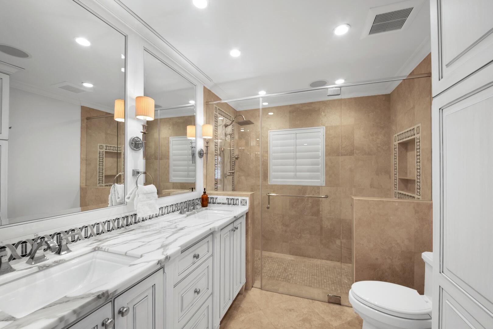 4555 W Tradewinds Avenue, Lauderdale-By-The-Sea