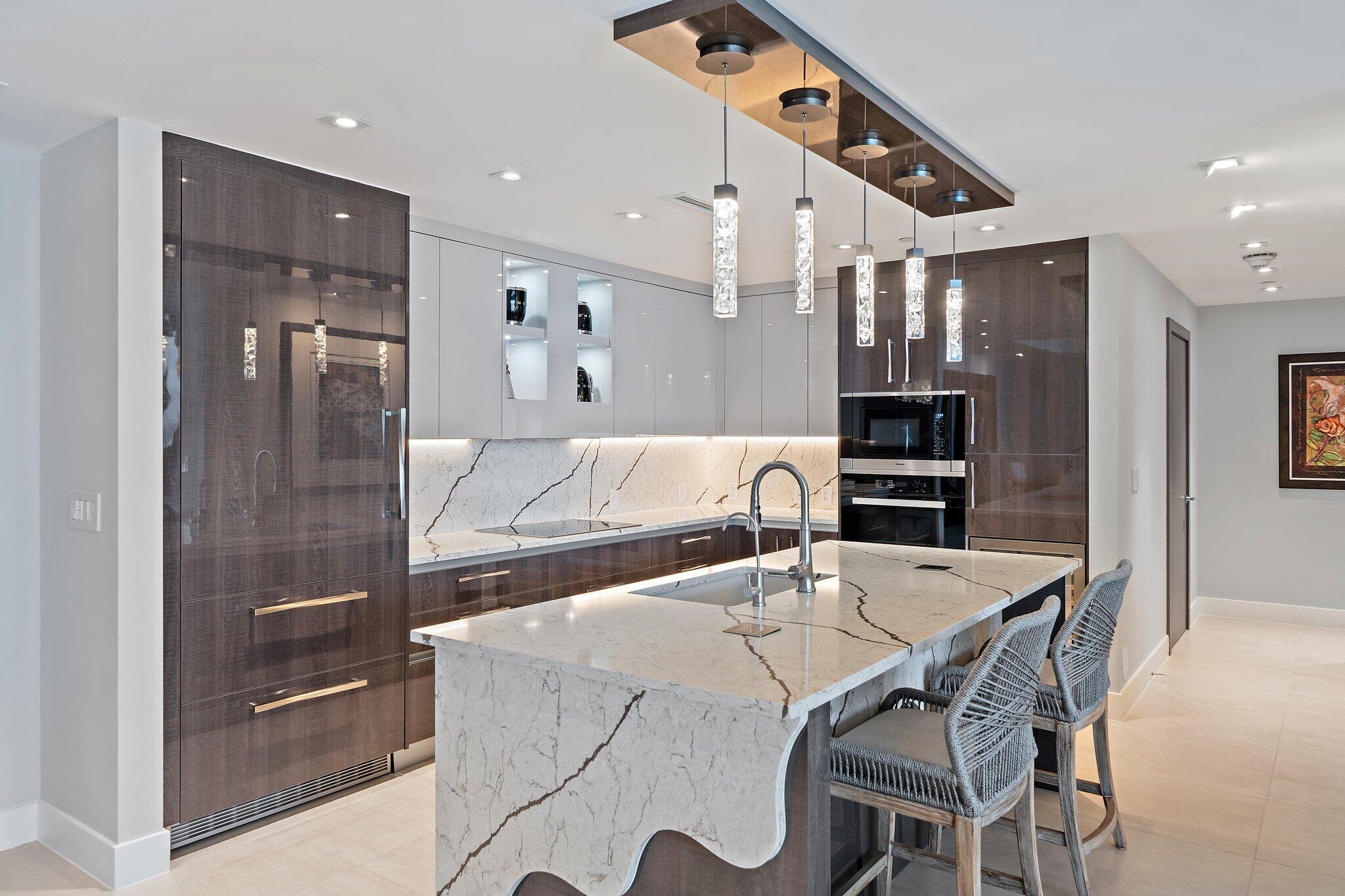 3100 N Ocean Drive P-1003