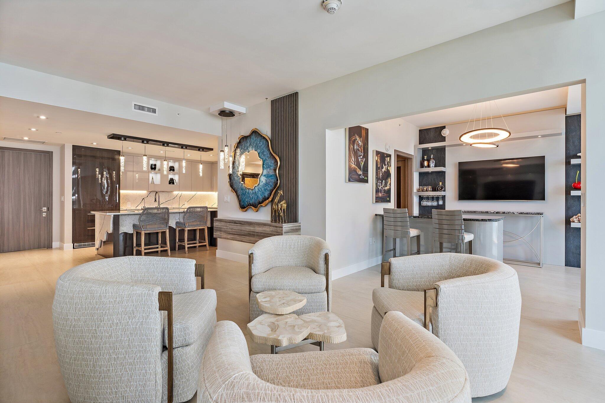3100 N Ocean Drive P-1003